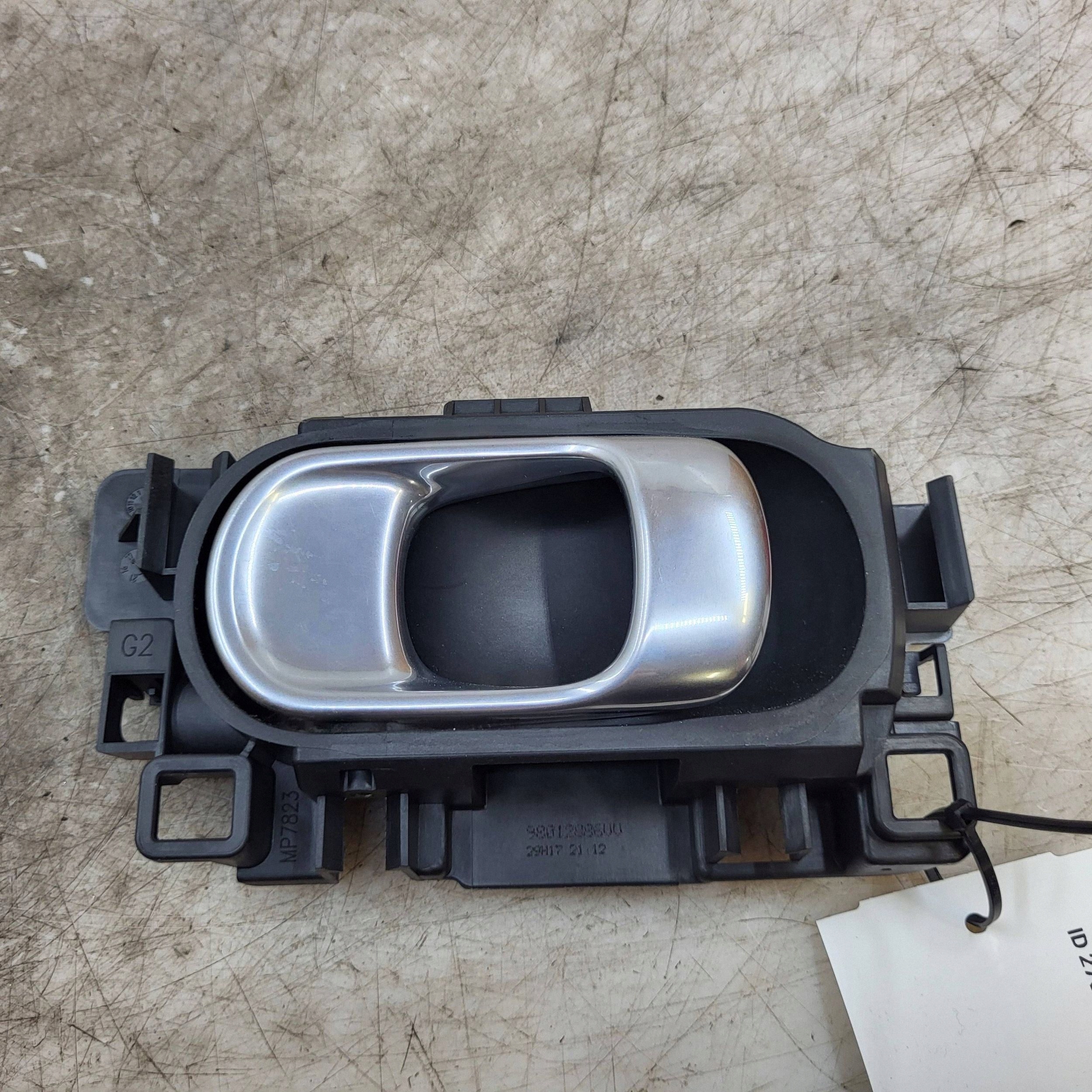Citroen C3 III 2018 maniglia interna sx post. image 2