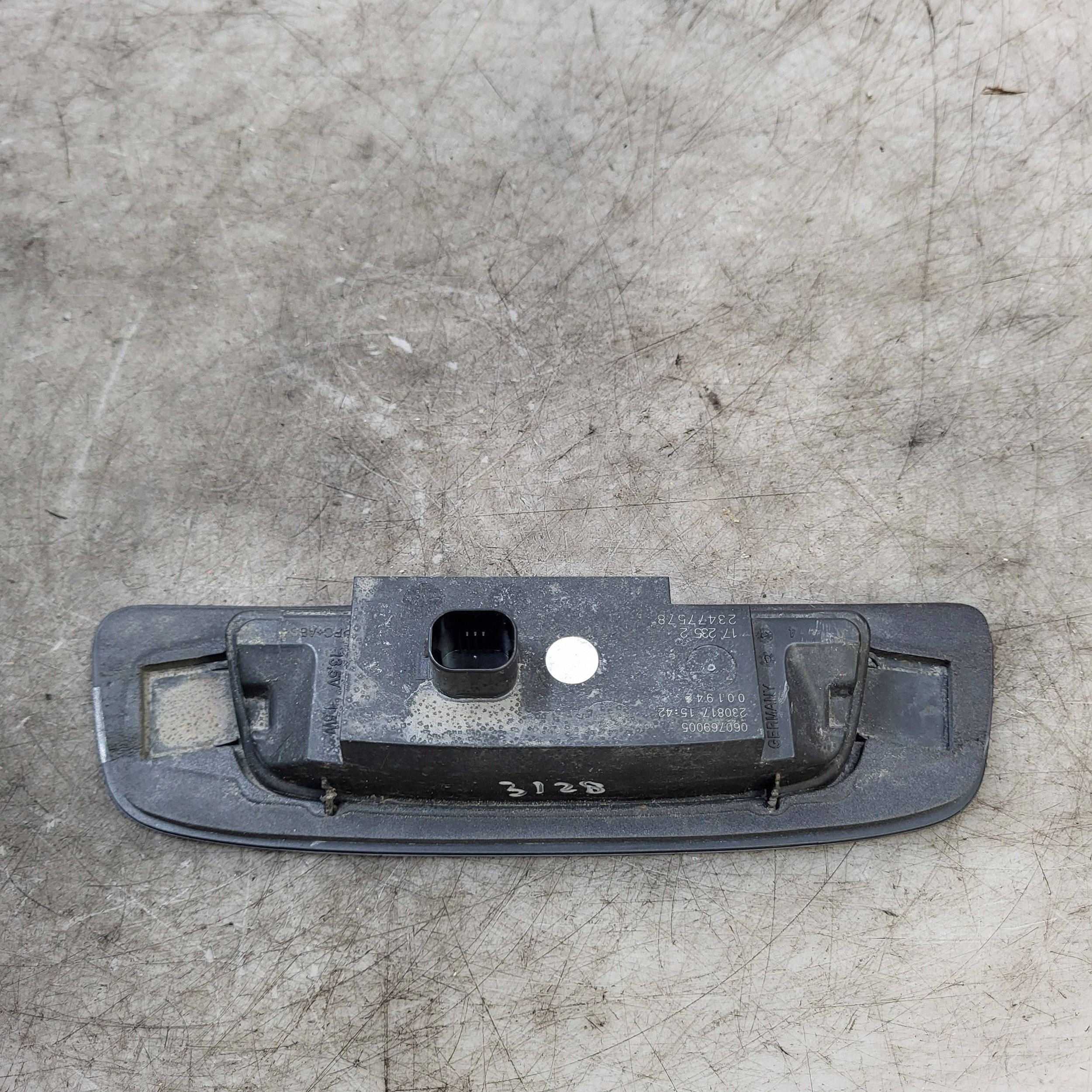 Citroen C3 Aircross Poignée Coffre 23477578 image 3