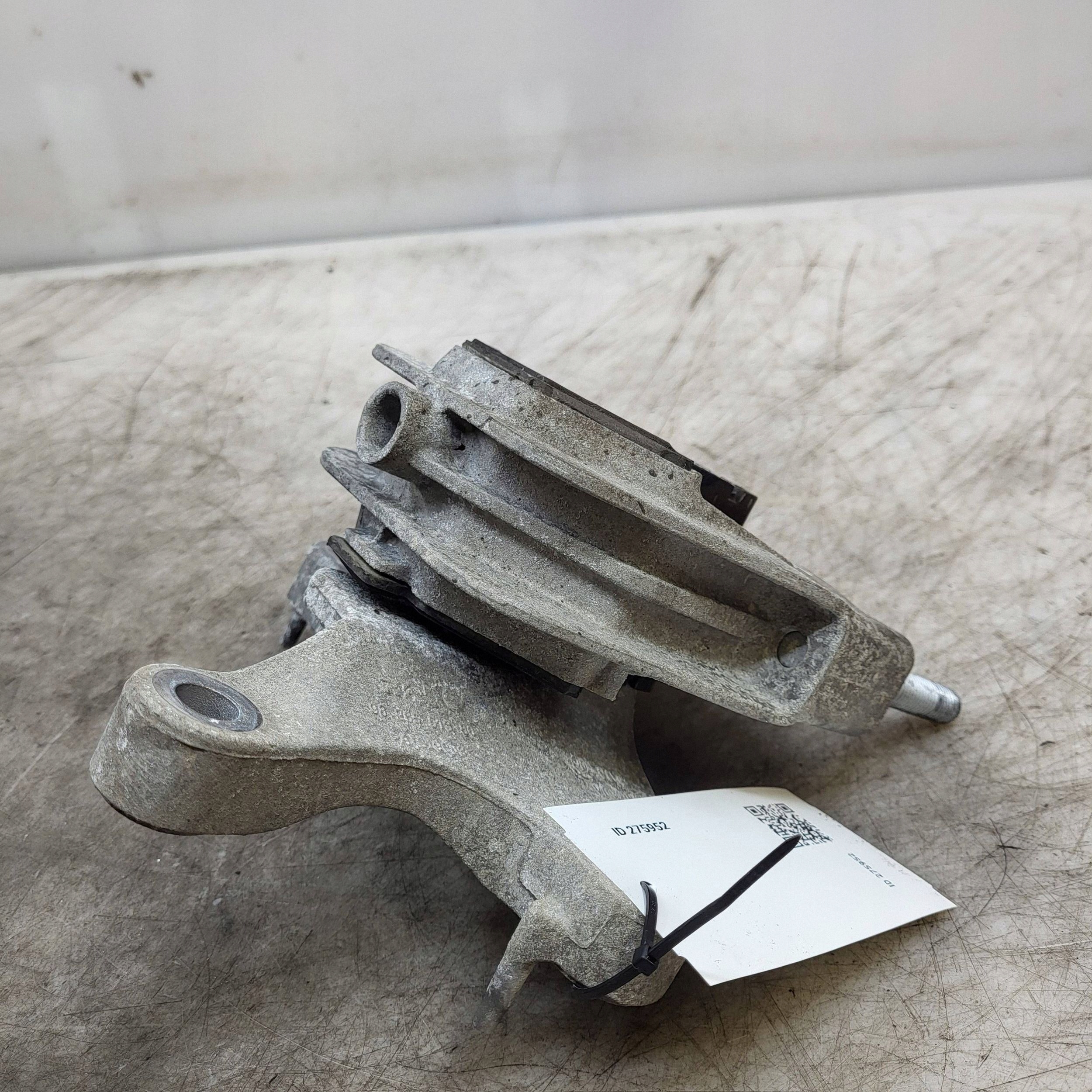 Support moteur Peugeot 2008 II 9828551880 image 4