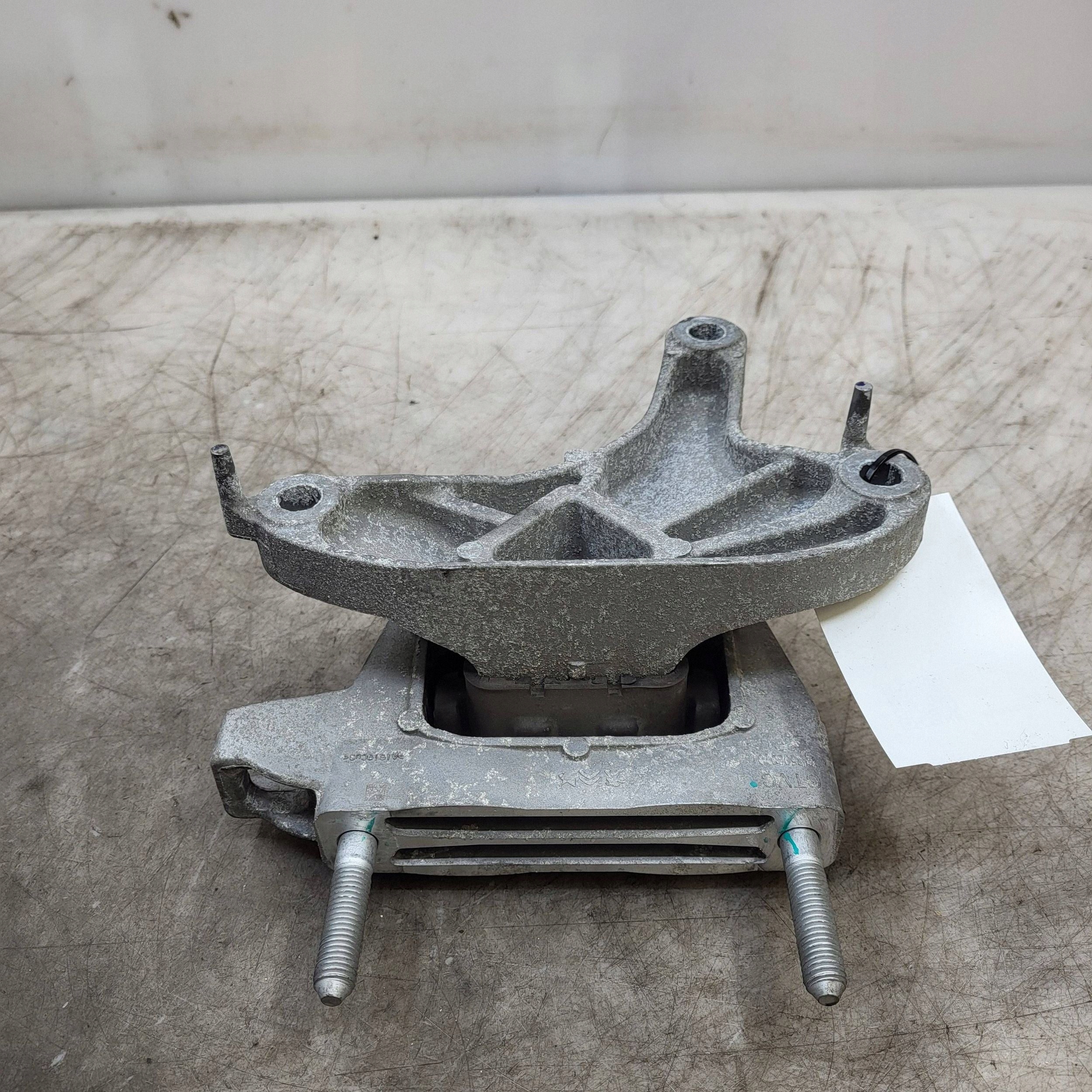 Support moteur Peugeot 2008 II 9828551880 image 5