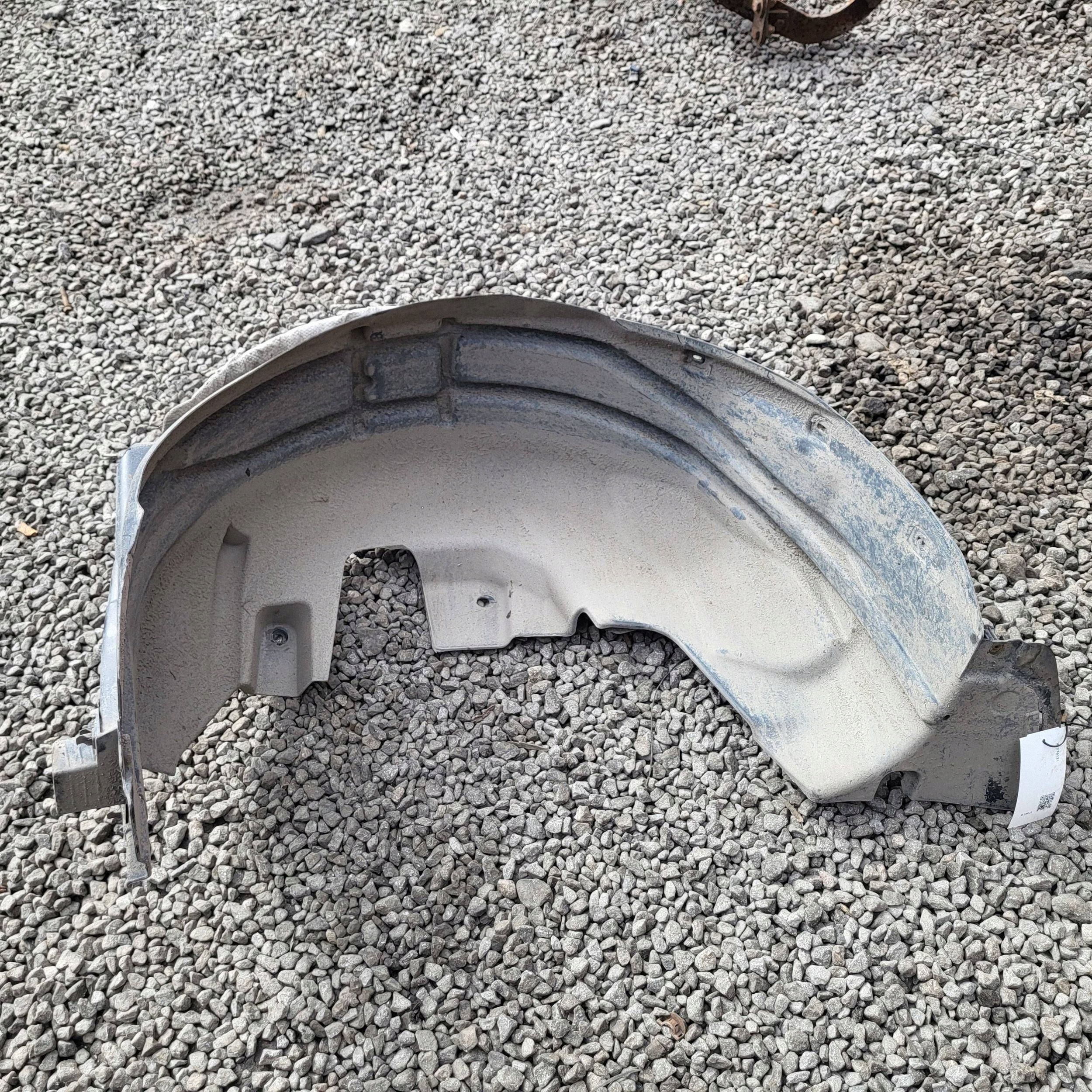 2021 Peugeot 2008 II Radkasten hinten 900834200 image 2
