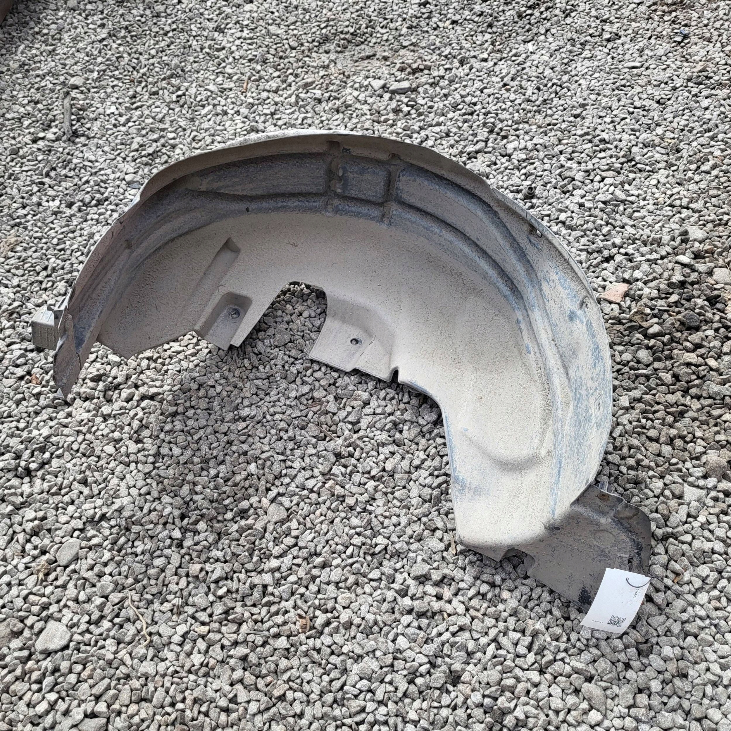Peugeot 2008 II takalokasuojan osa 900834200
