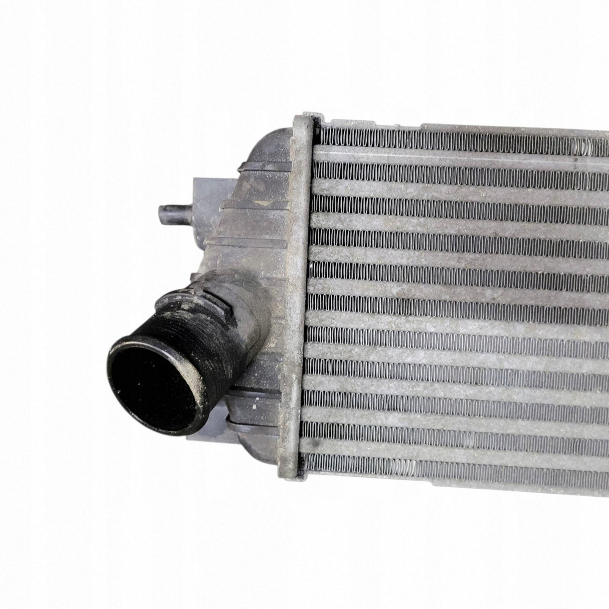 Intercooler Hyundai i40 2012 Usado JUT276234 image 3