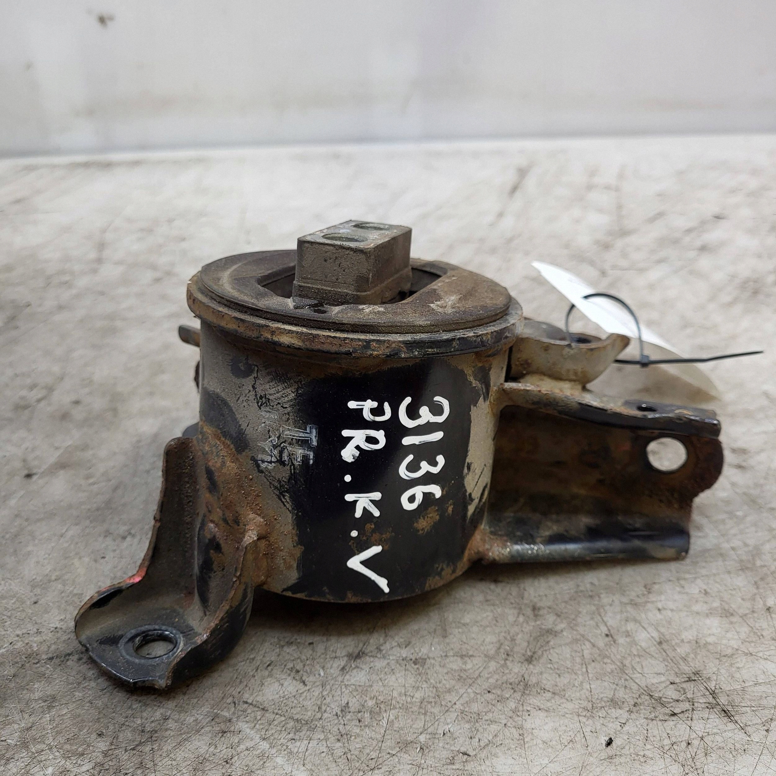 Support moteur Kia Optima 2015 - 216342T100 image 3