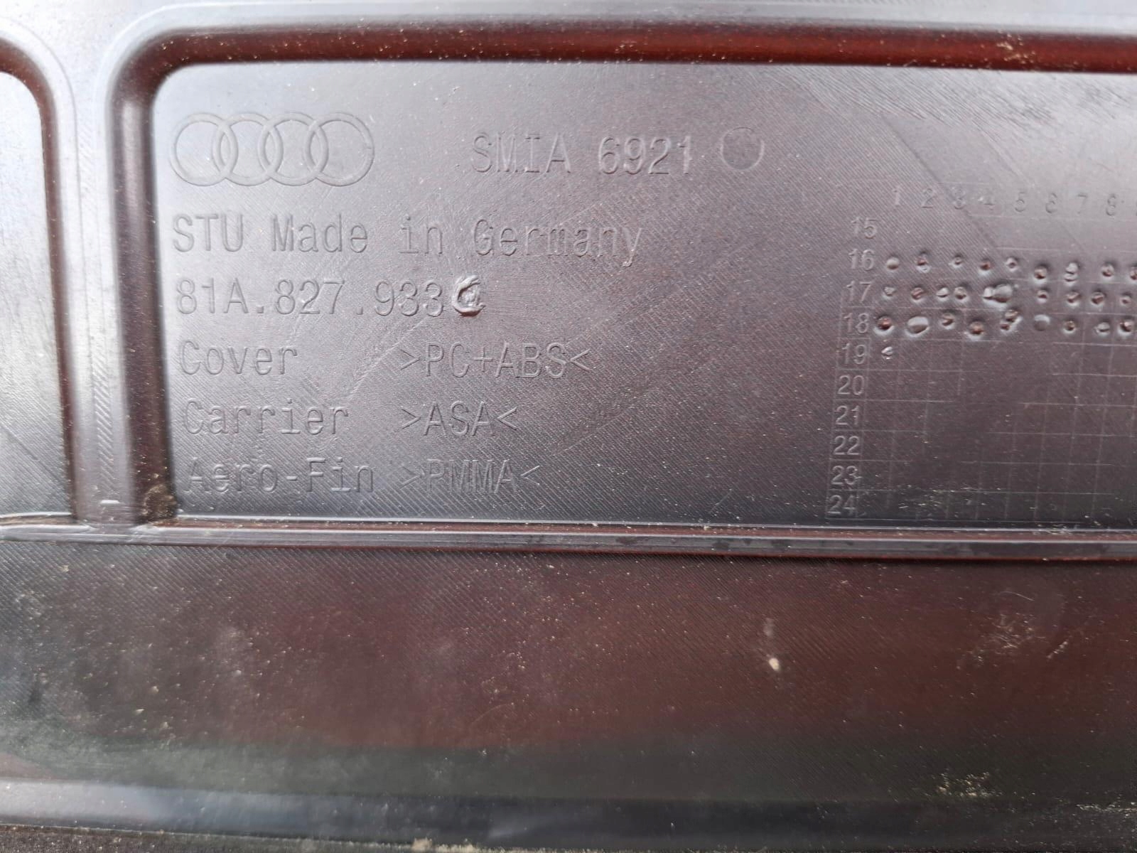 Audi Q2 Becquet de coffre arrière 81A827933 image 3