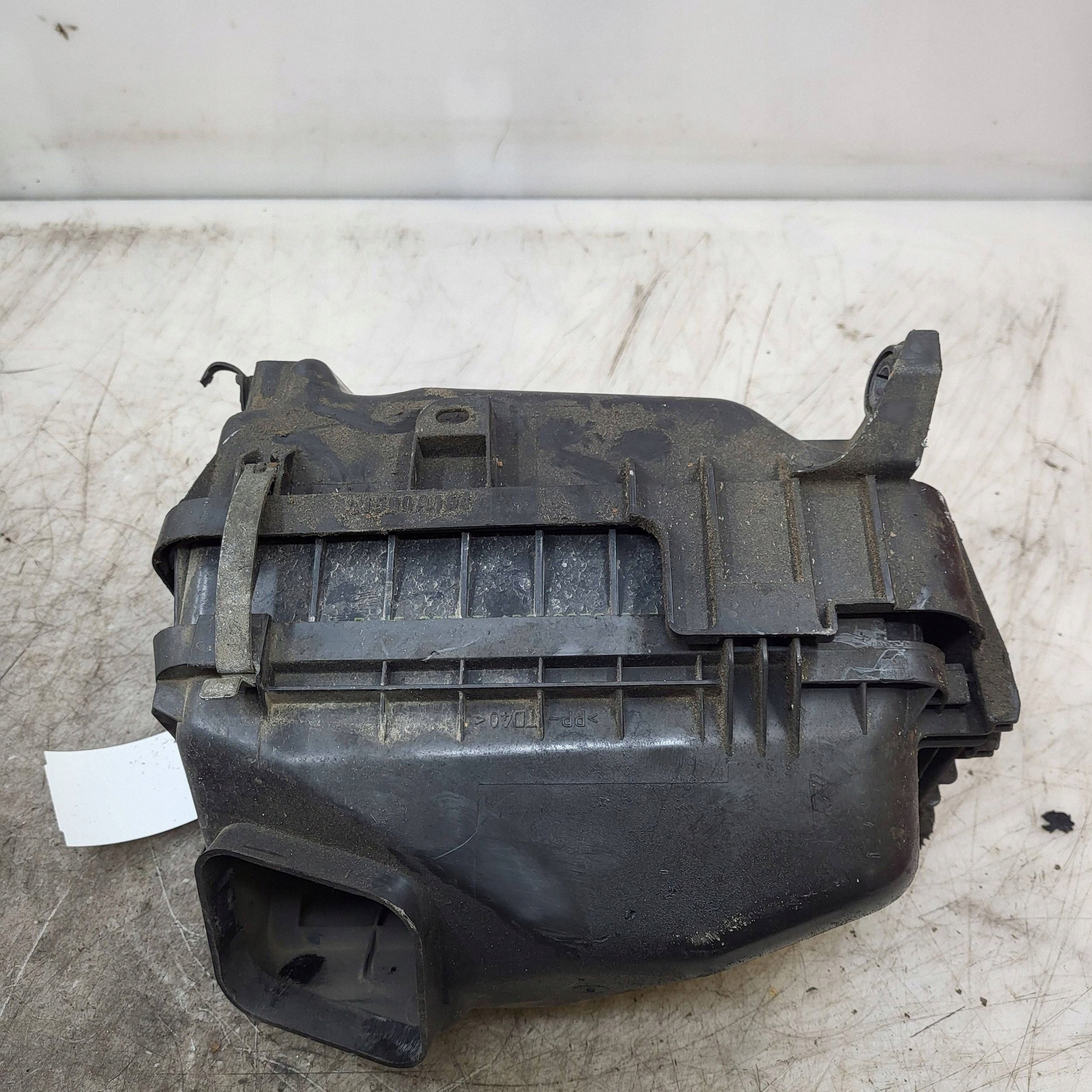 2010 Citroen C-Crosser Luftfilterhus JUT276632 image 6