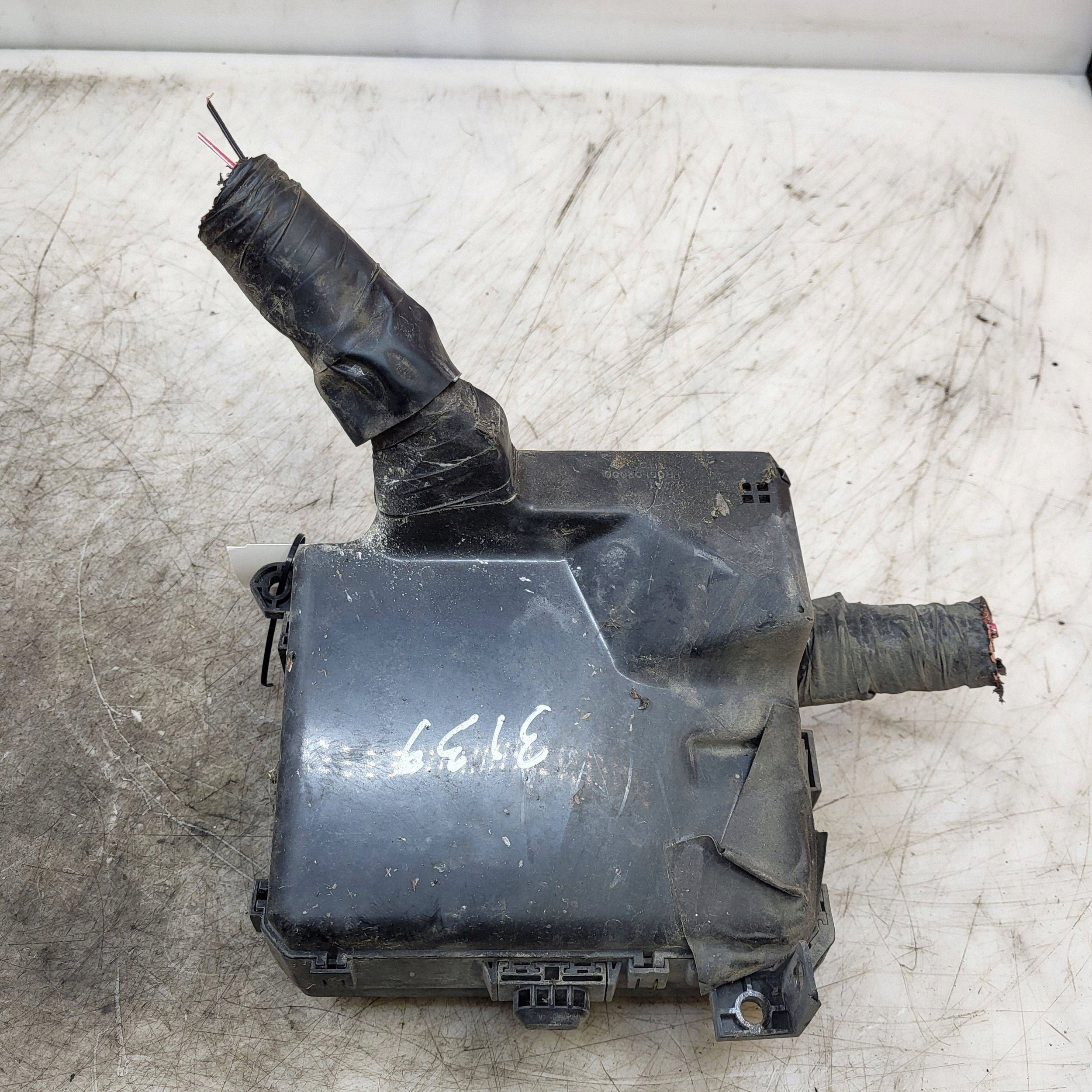 Citroen C-Crosser 2010 Relaiskast JUT276638 image 3