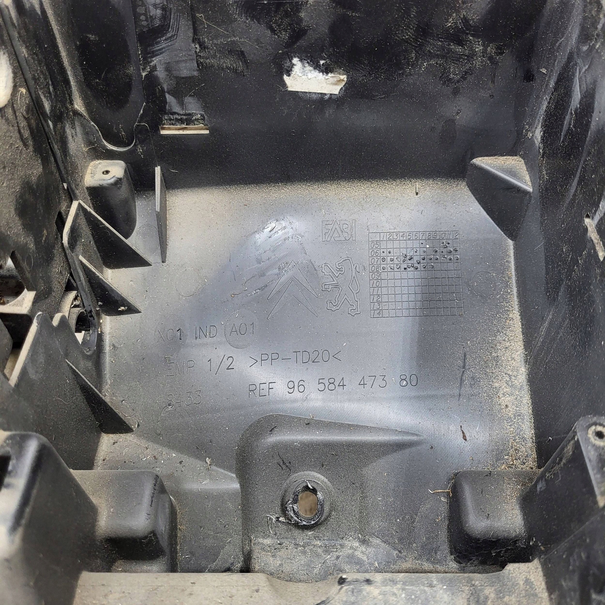 Peugeot Partner 2009 Peça do Motor 9658447380 image 6