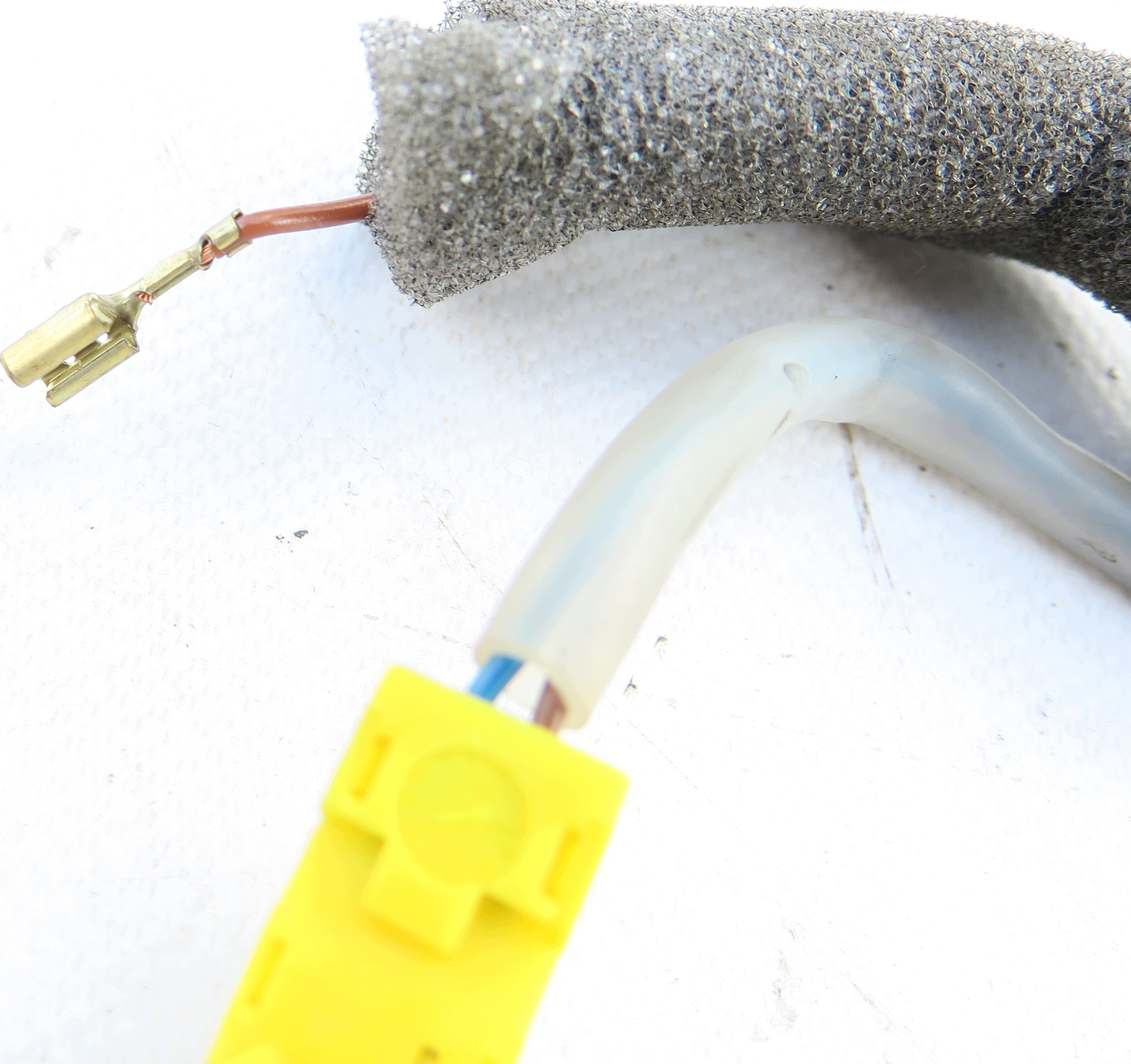 Kabel Airbag zu Gurt VW Audi Seat Skoda OEM 57858957 image 3