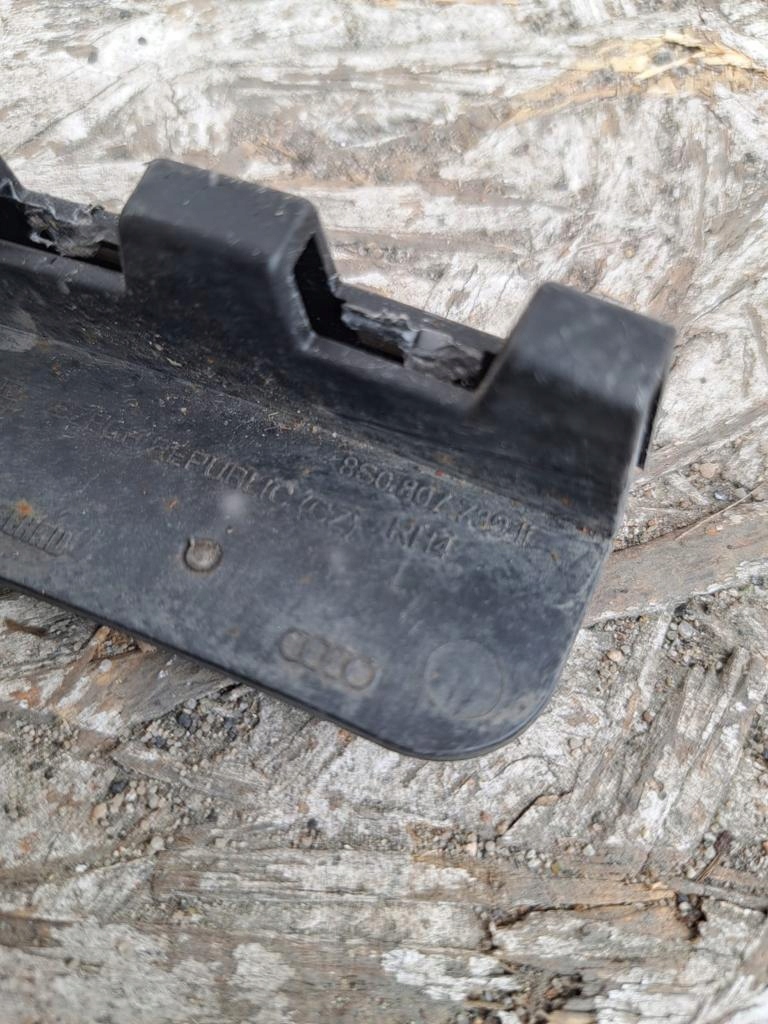 Audi TT 17- Supports d'aile 8S0821132 image 10