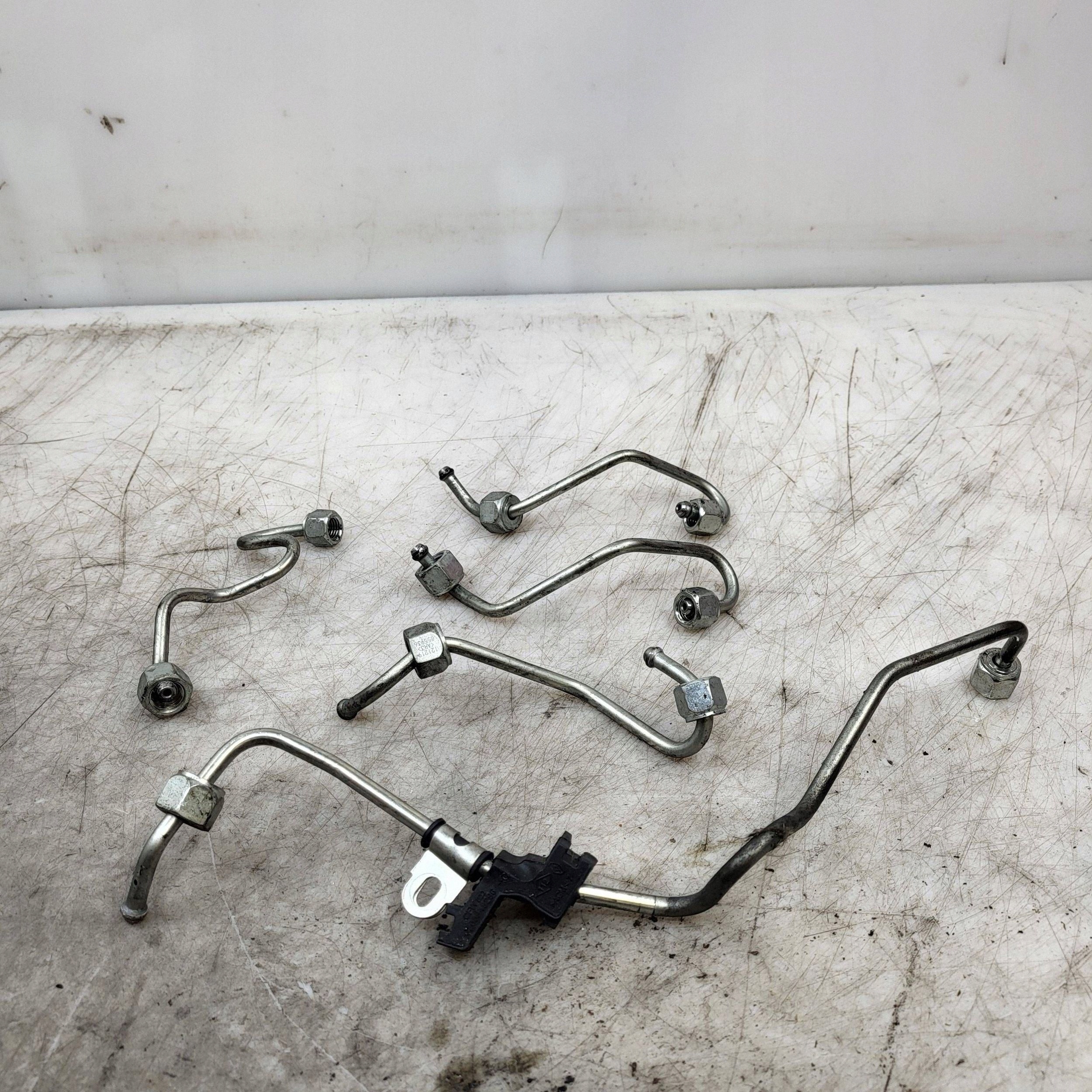 Conduite carburant Renault Trafic 8200848296 image 2