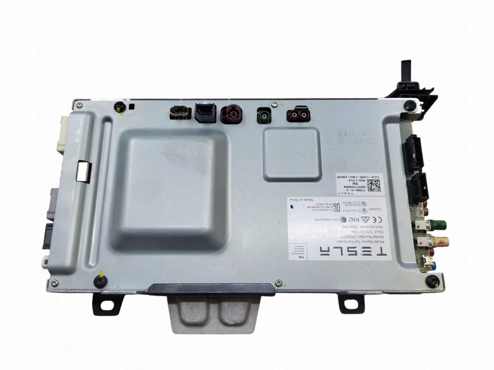 Tesla Model Y 2022 Module régulateur 1506277 image 2