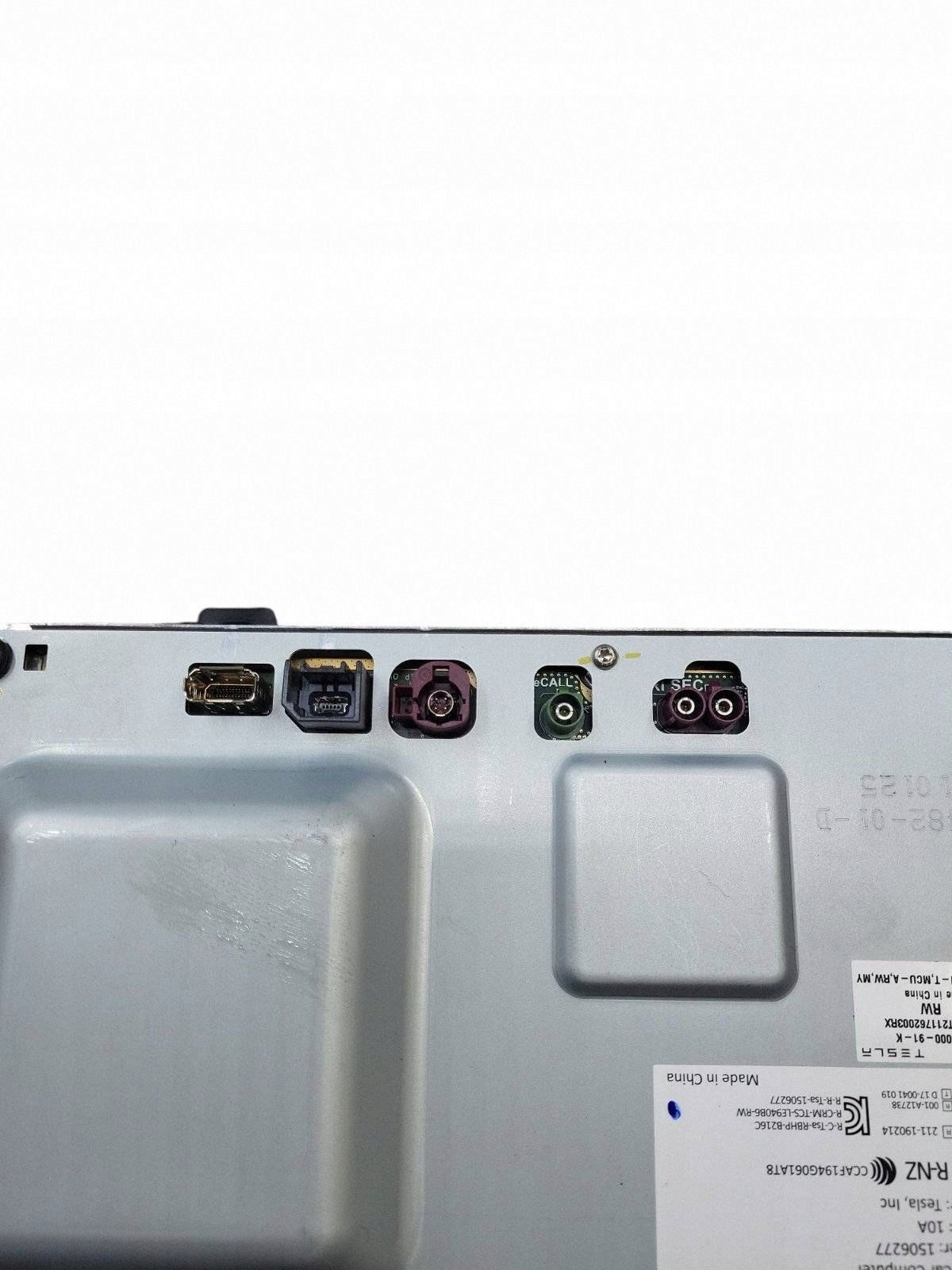Tesla Model Y 2022 Module régulateur 1506277 image 6