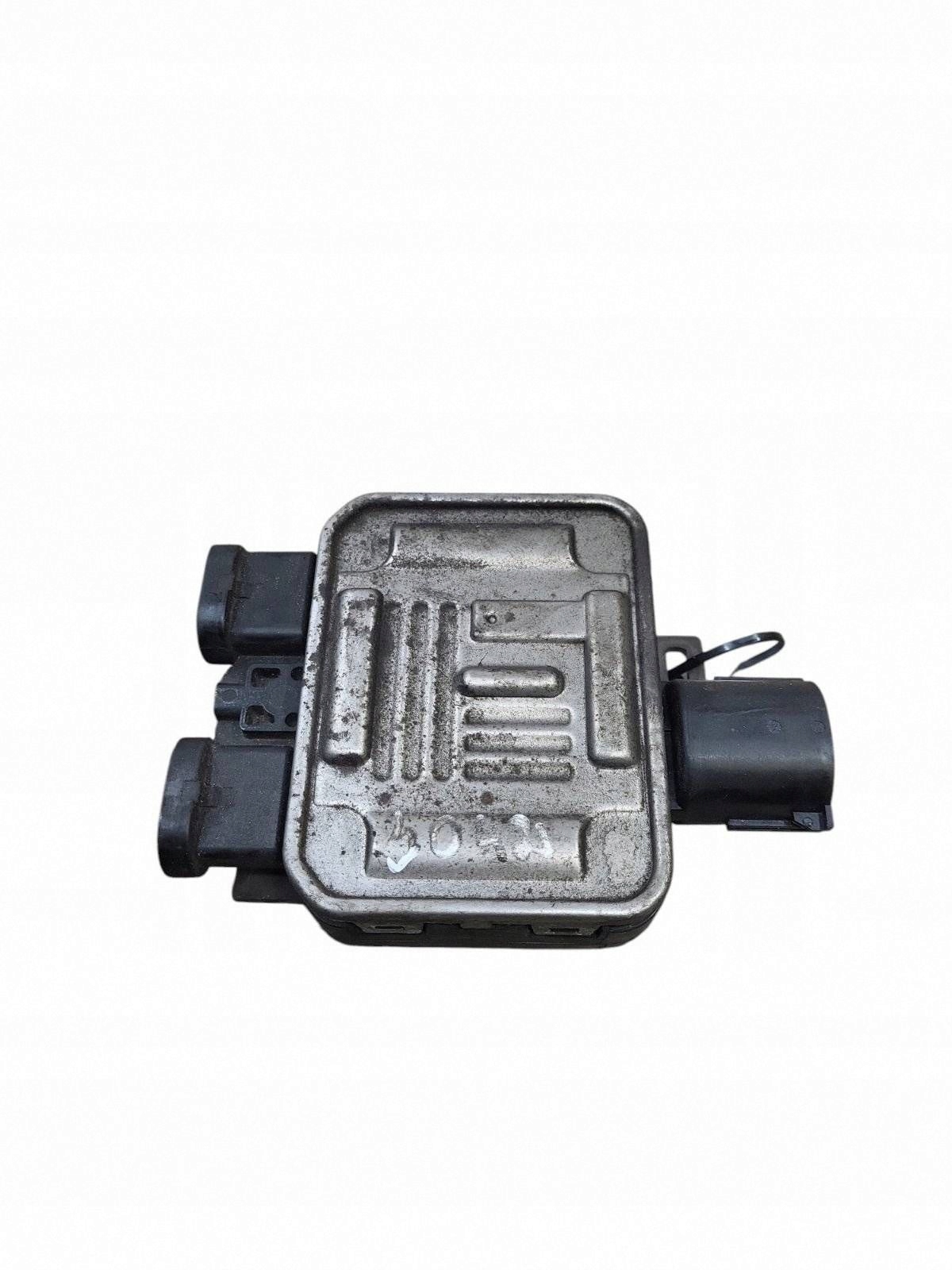 Relais ventilateur Volvo V60 940013801 image 5