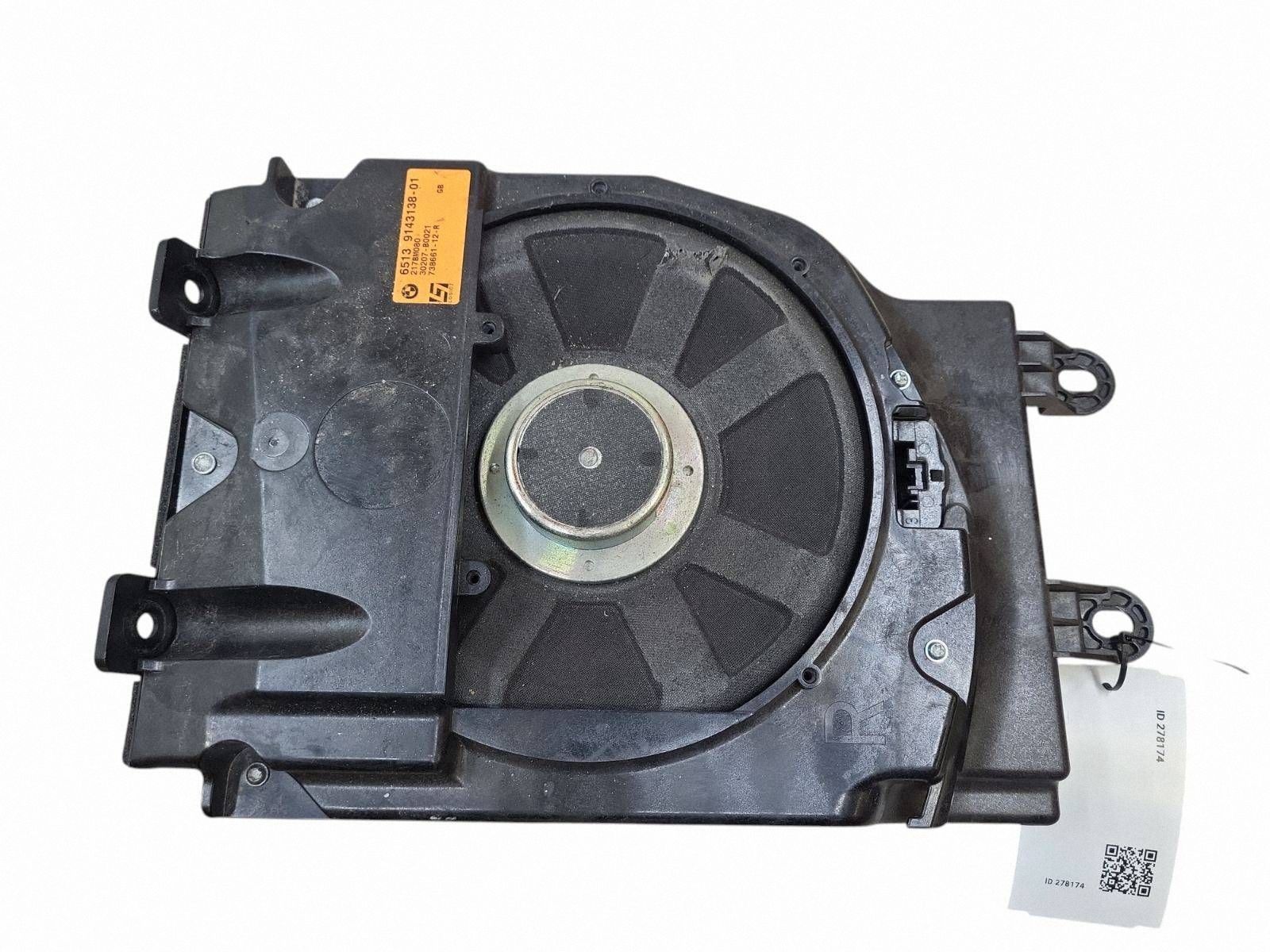 Subwoofer BMW 7 E65 E66 9143138 Usado image 2
