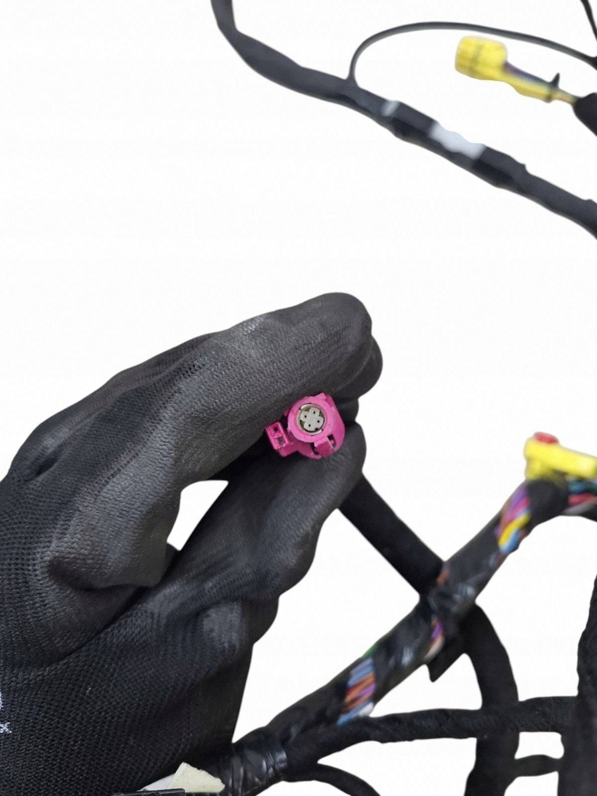 Tesla Model 3 2018 Faisceau de câbles avant OEM 110698400B image 9