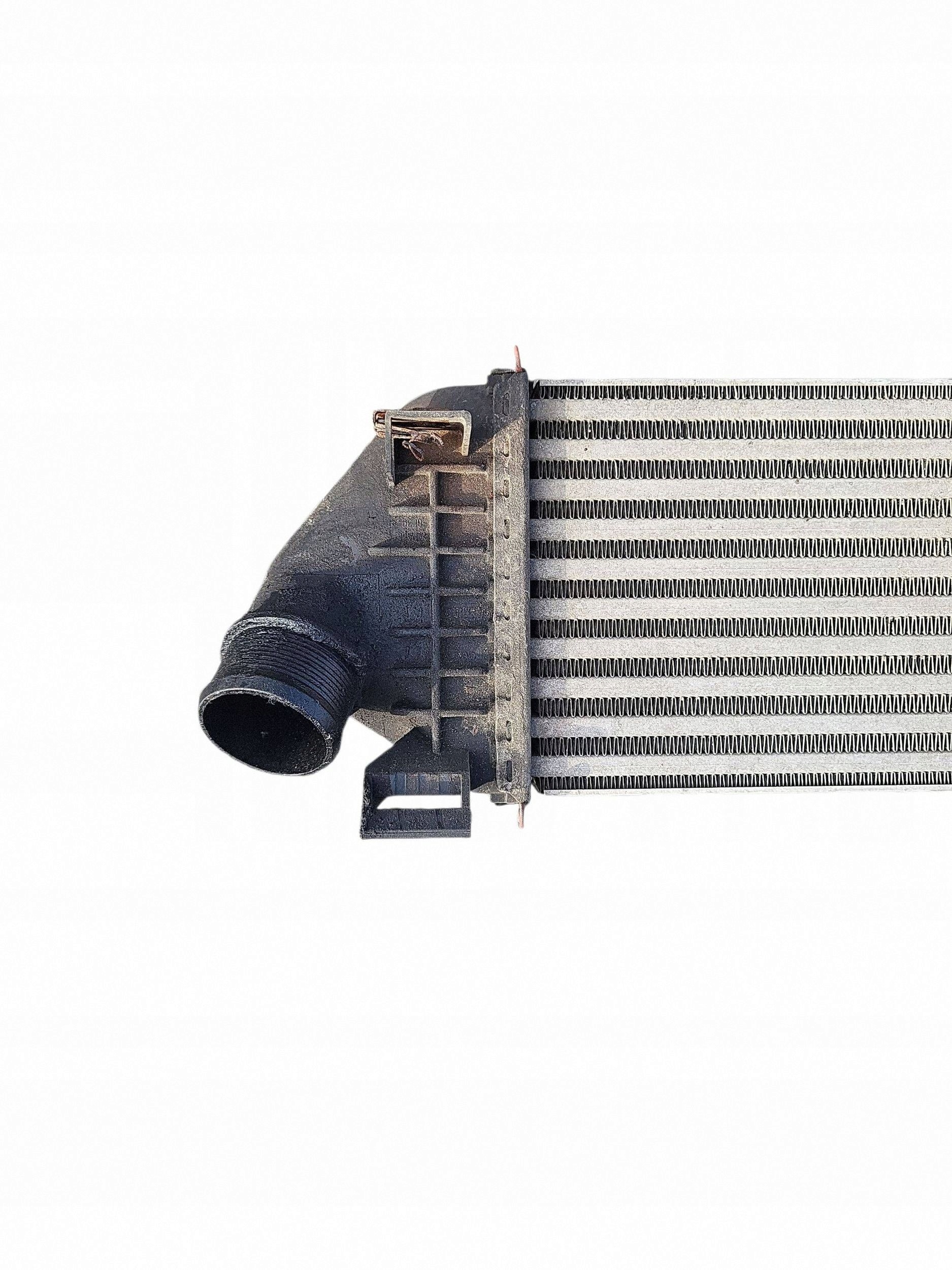 Ford 8V61-9L440-AB Used Intercooler image 4