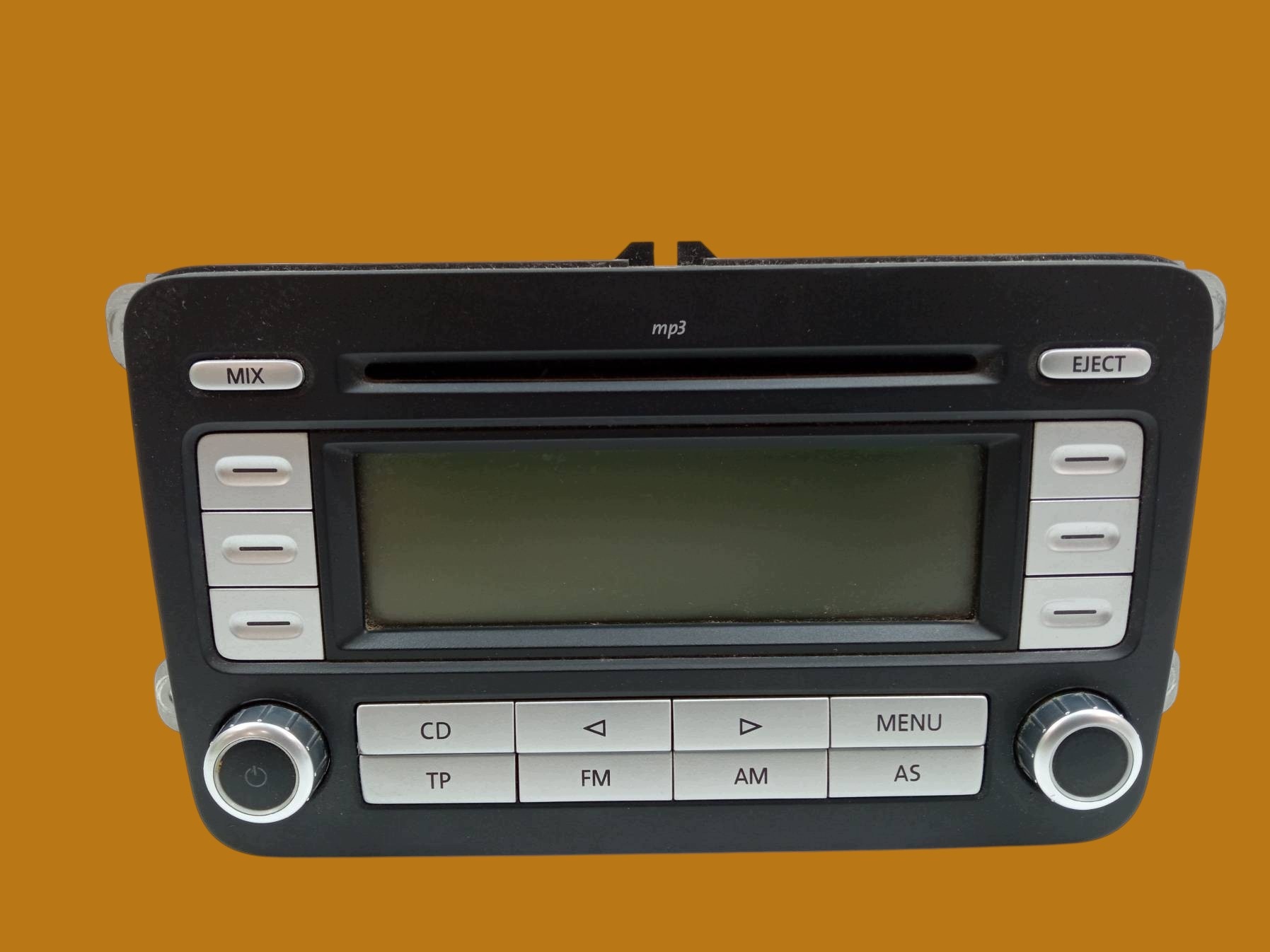 Radio 1K0035186AD VW Passat VI Käytetty
