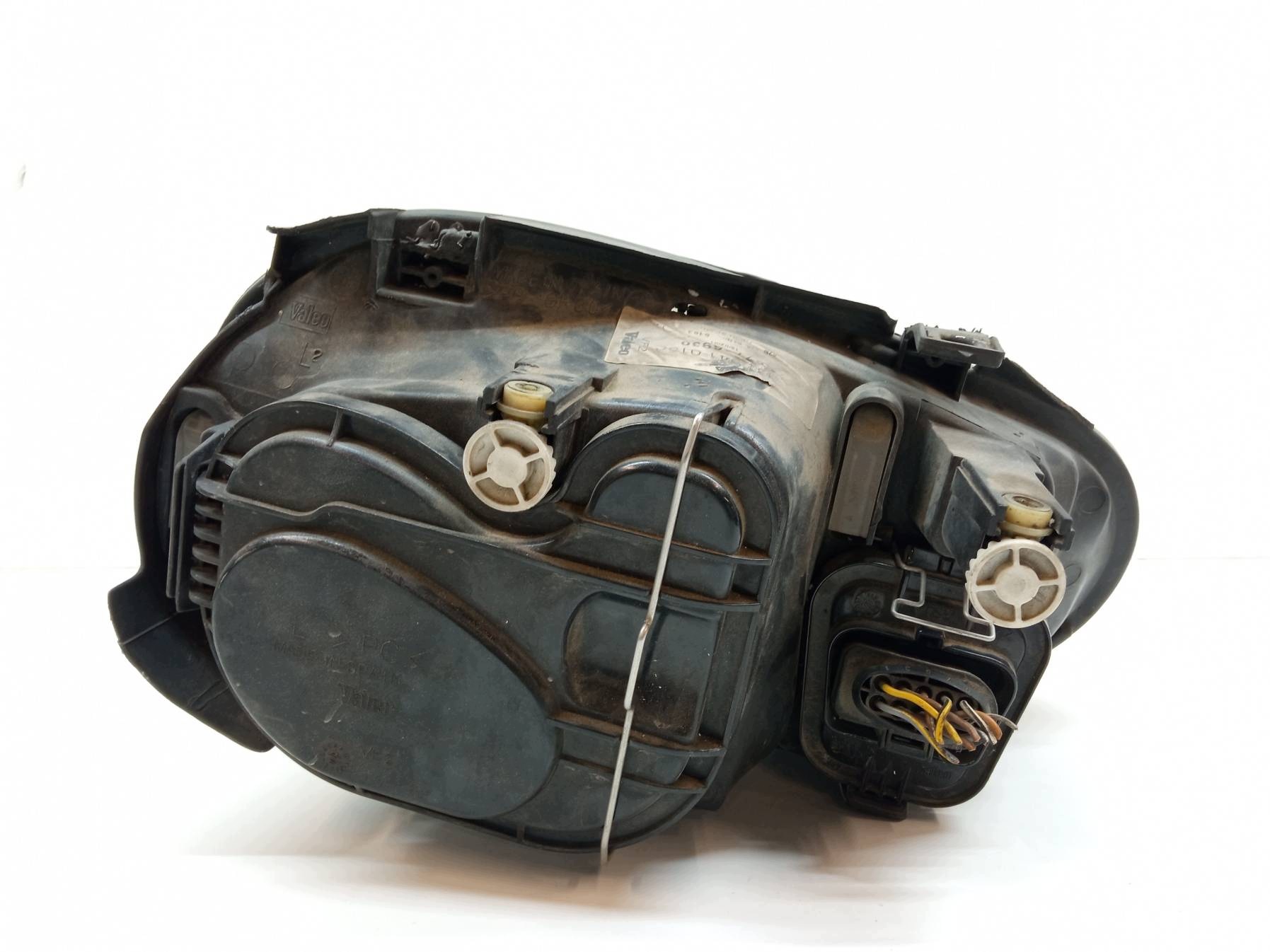VW Golf IV Left Headlight Lens Used