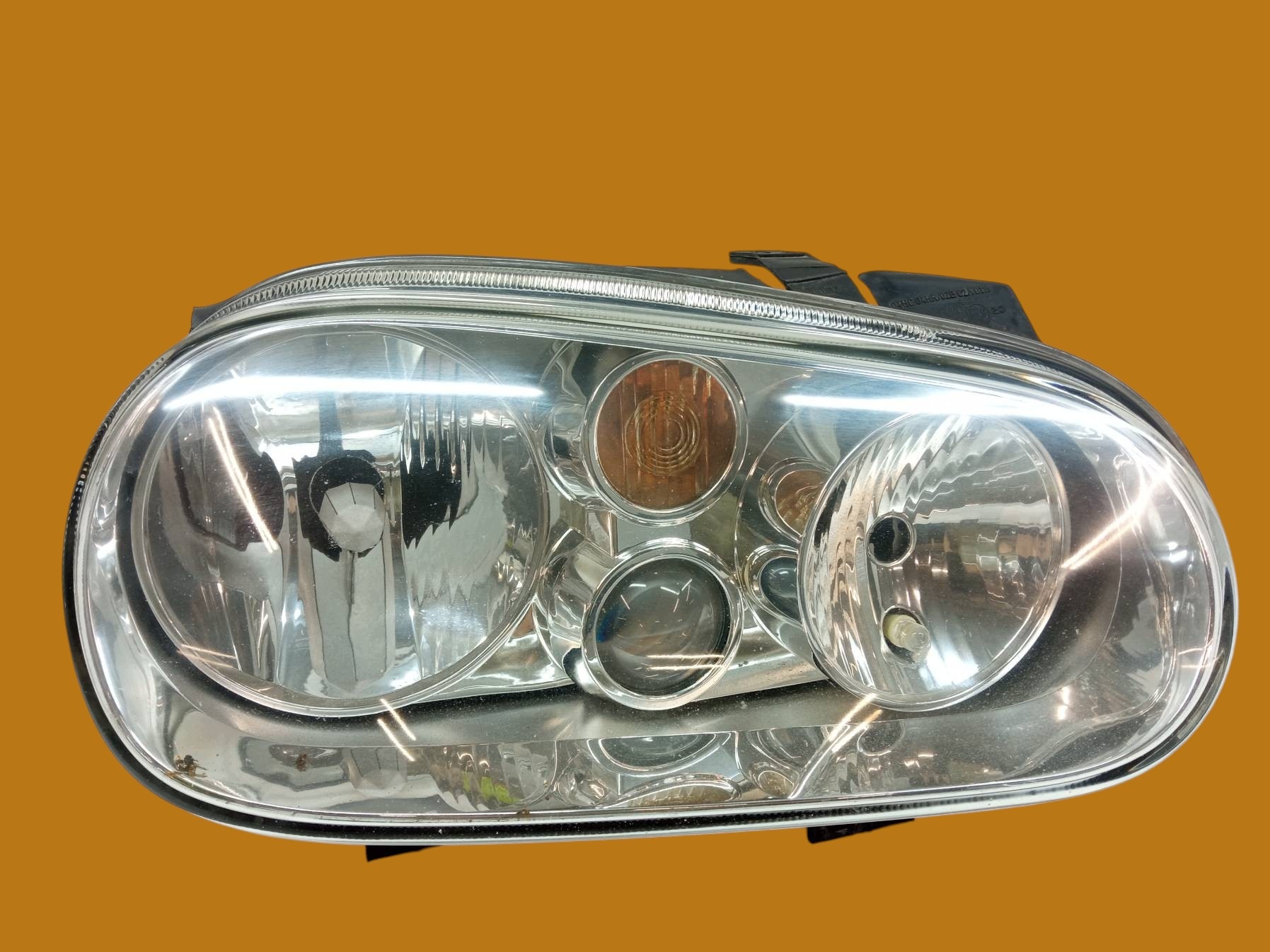 Farol VW Golf IV Direito Usado image 2