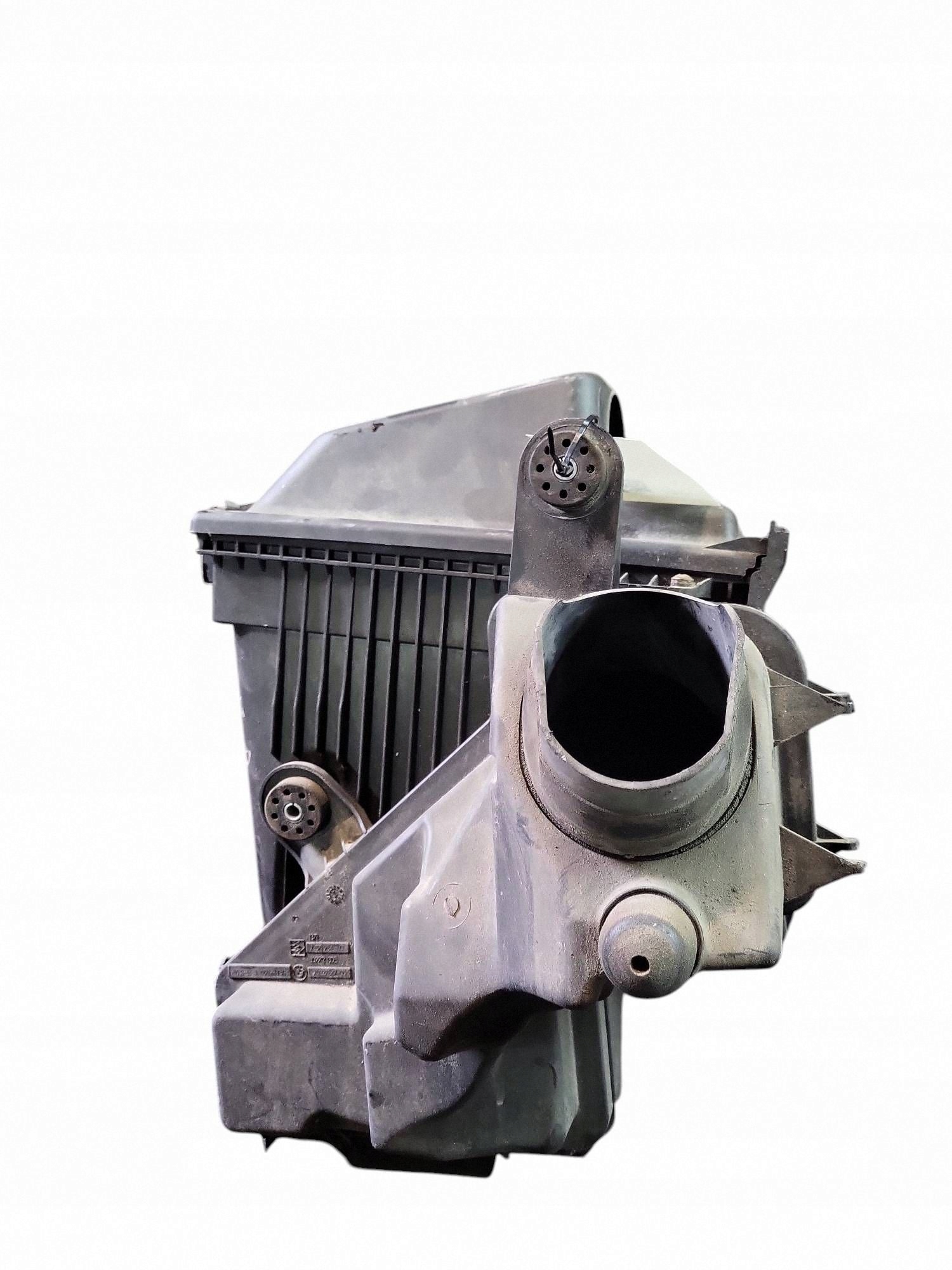 Boîtier de filtre à air BMW 7 E65 E66 7571984 image 4