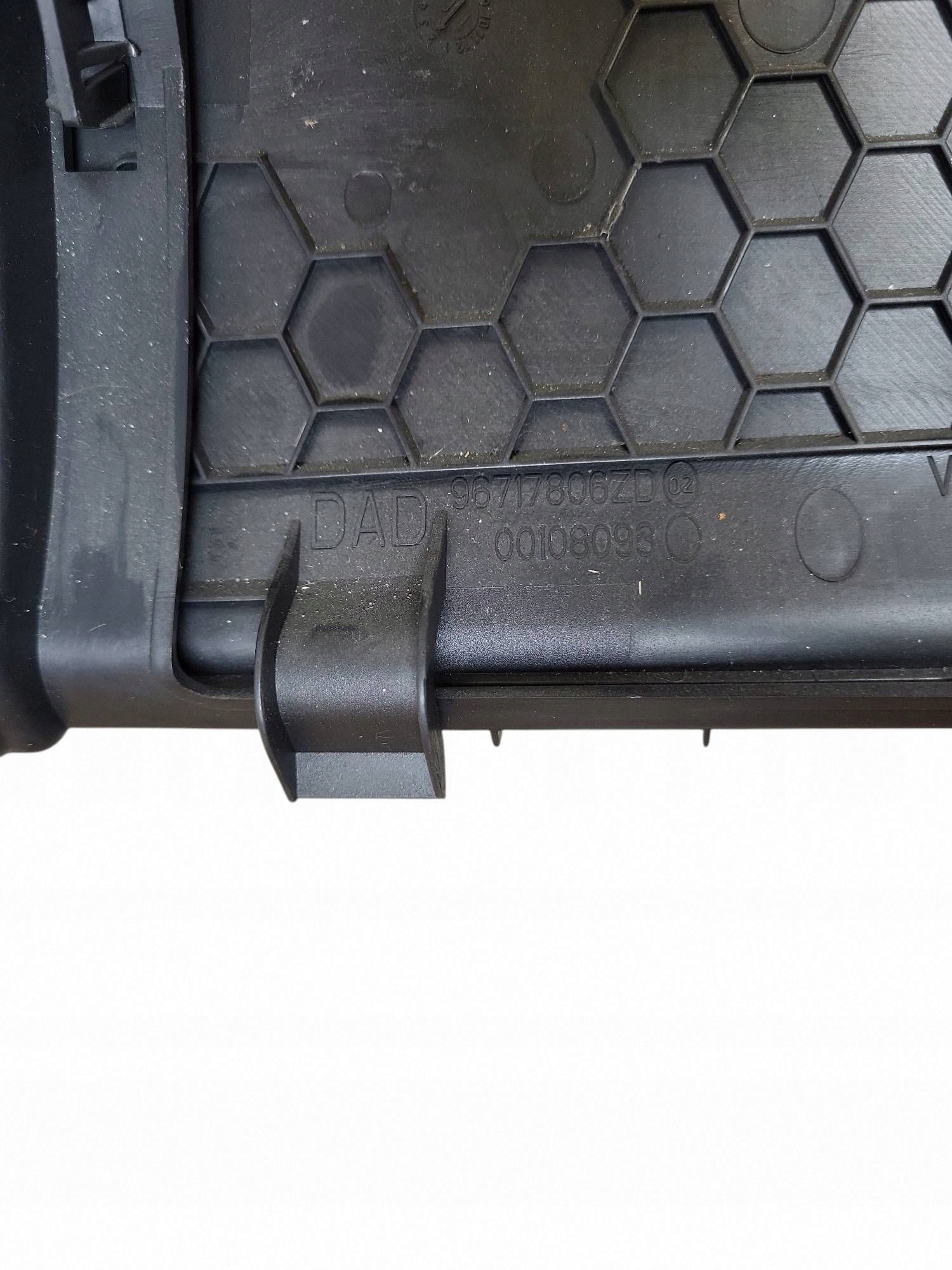 2016 Citroen DS4 Handskfack 96717798BJ image 8