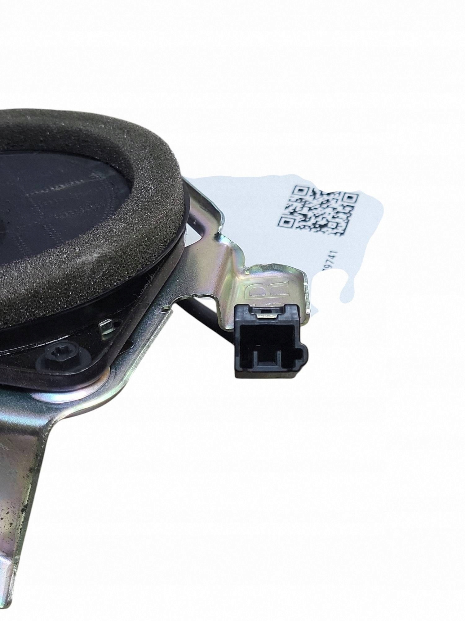 Lexus NX300H Achter Speaker Mark Levinson image 3