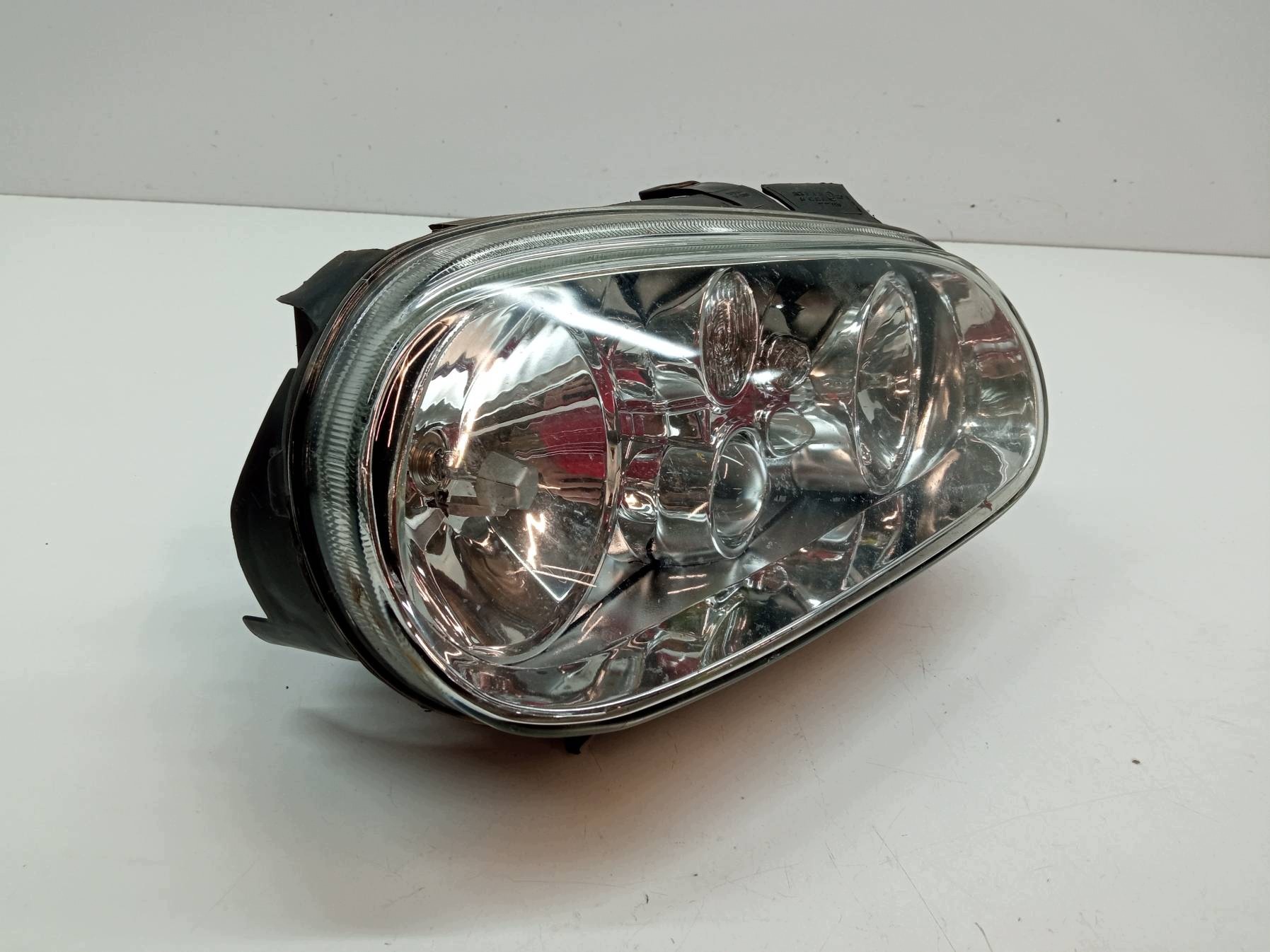 Used Headlight Right Lens VW Golf IV (1997-2004)