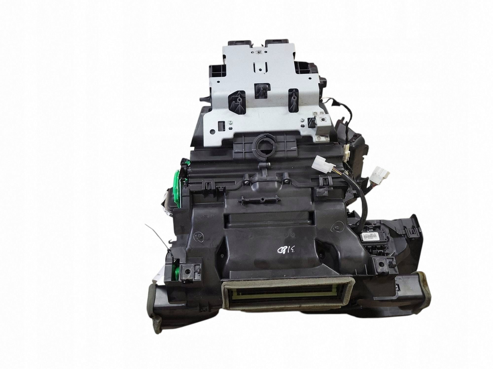 Nissan Leaf I (ZE0) T1021626X image 5