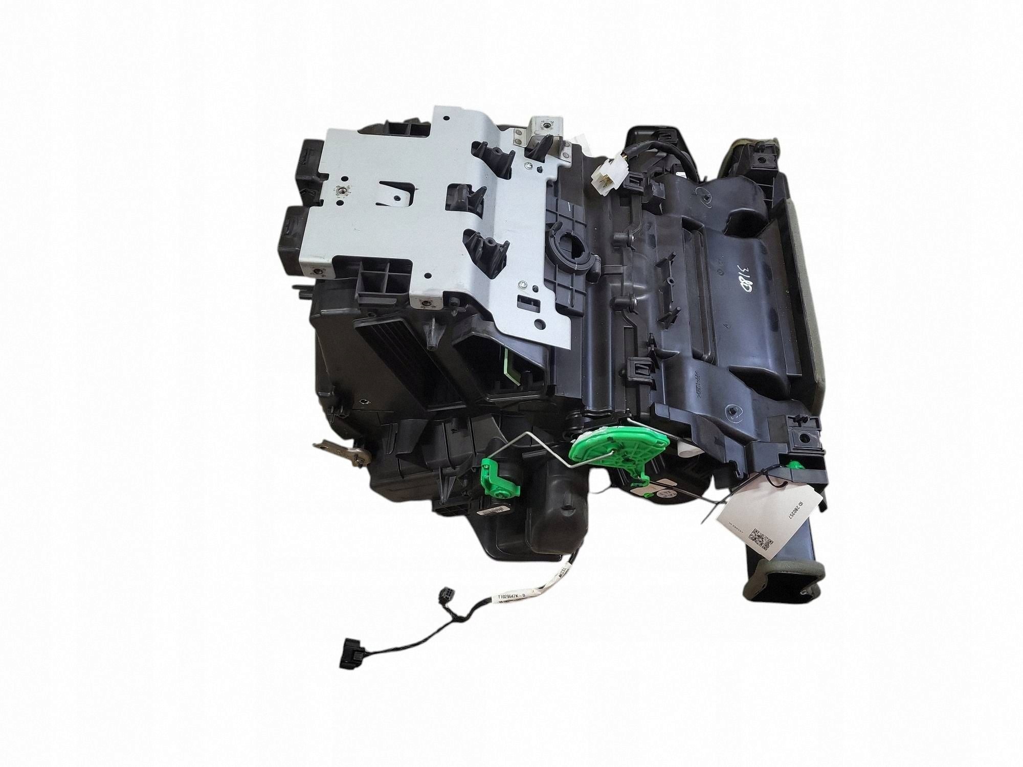 Nissan Leaf I (ZE0) T1021626X image 8