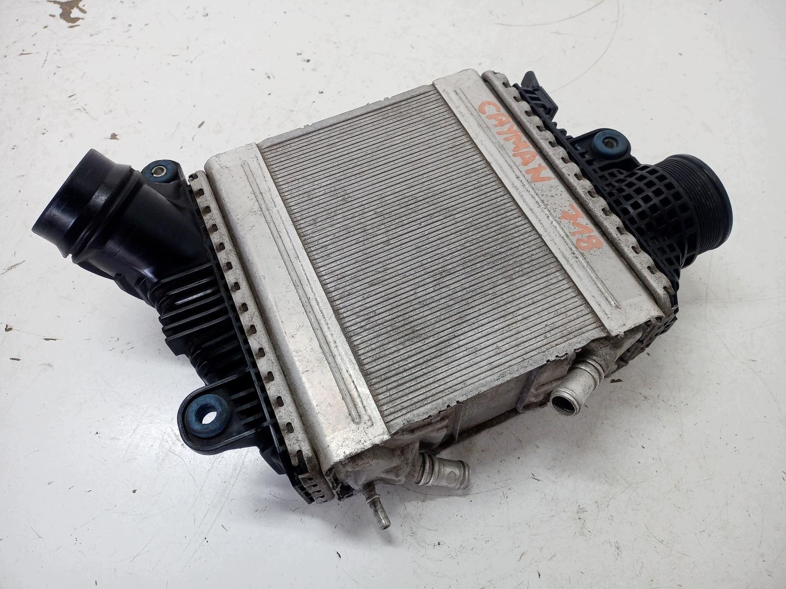 Intercooler Porsche Cayman 982145621B Usado image 2