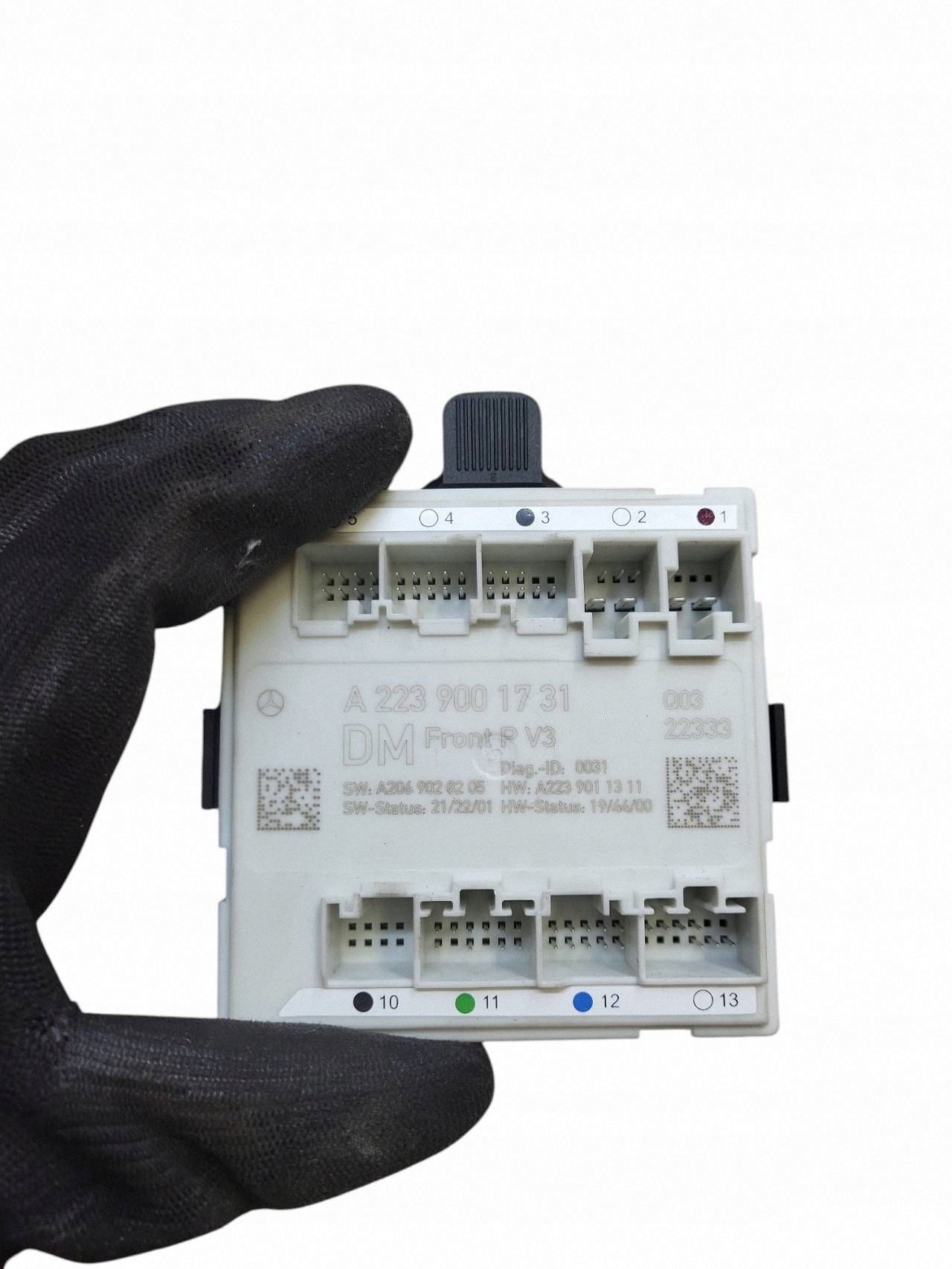 Mercedes-Benz EQE Deurmodule A2239001731 image 5