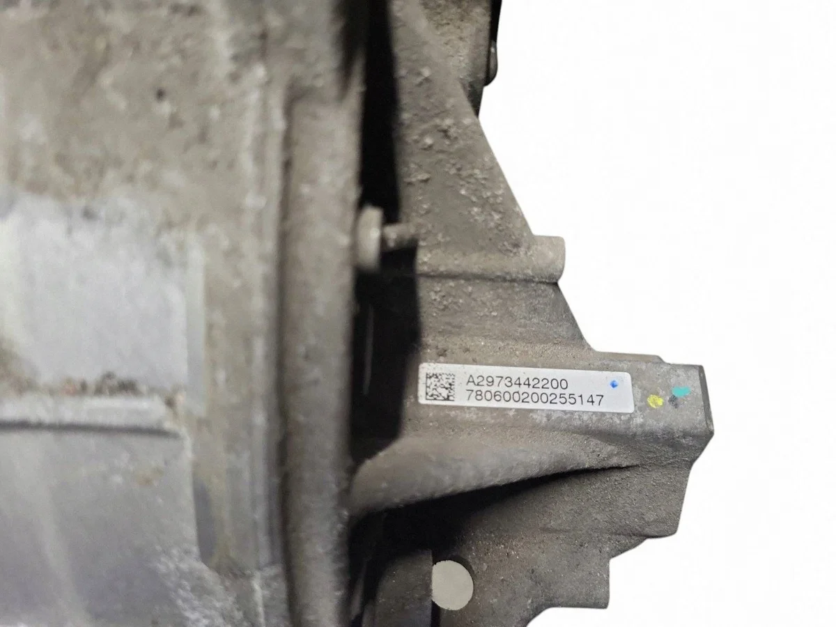 Moteur électrique Mercedes-Benz EQE A2973403502 image 3