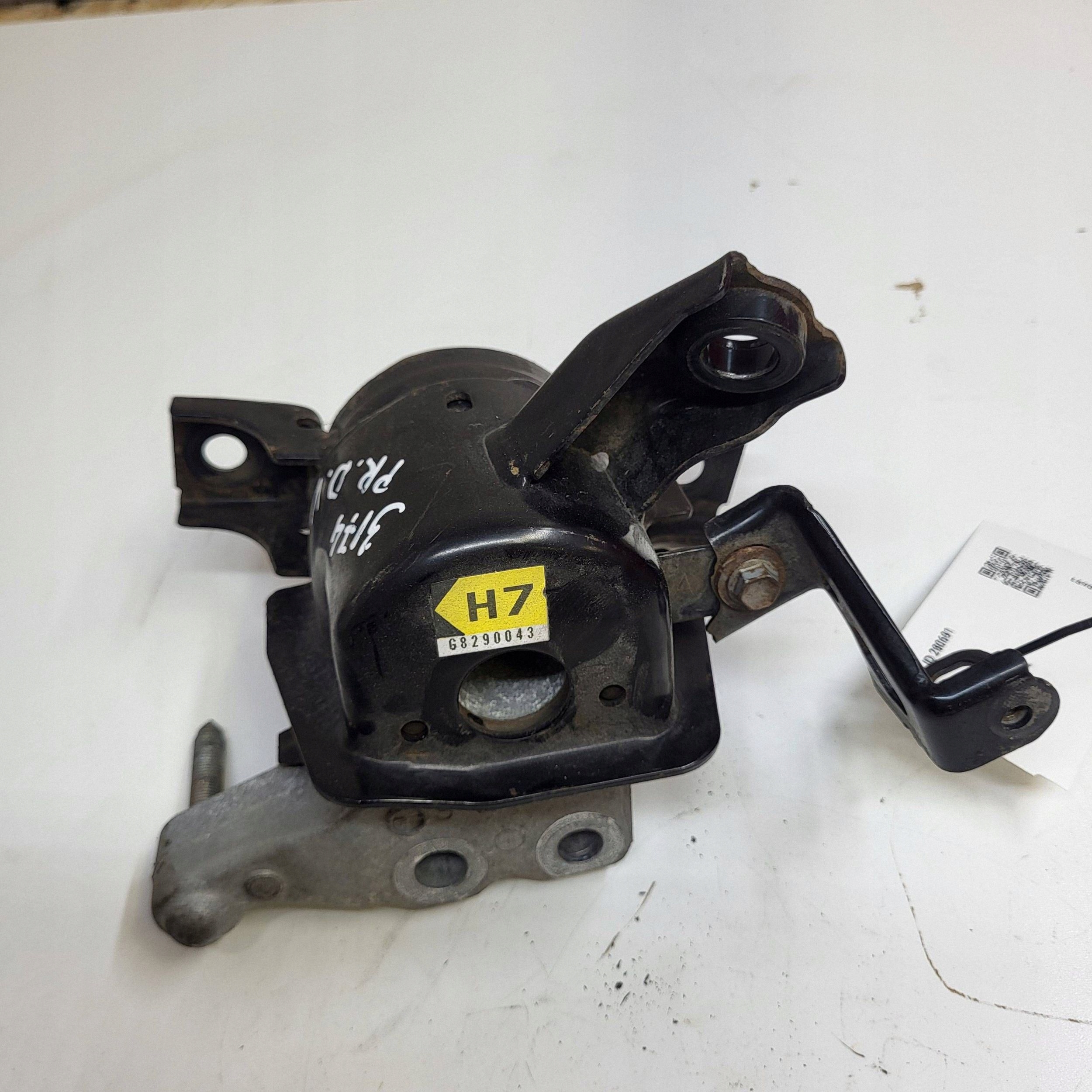 Supporto motore Lexus NX 2016 G8290043 image 6