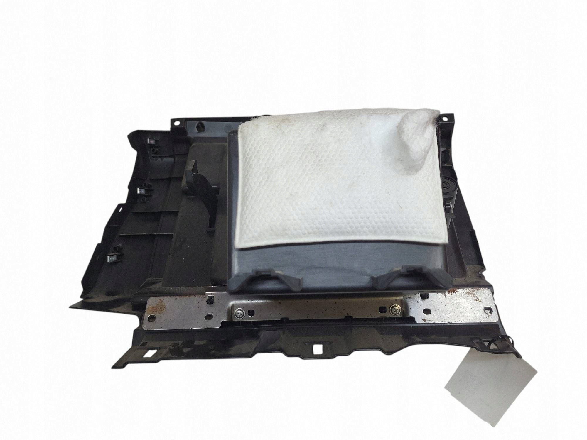 Boîte à gants Nissan Leaf 2016 68520 3NF0A image 7