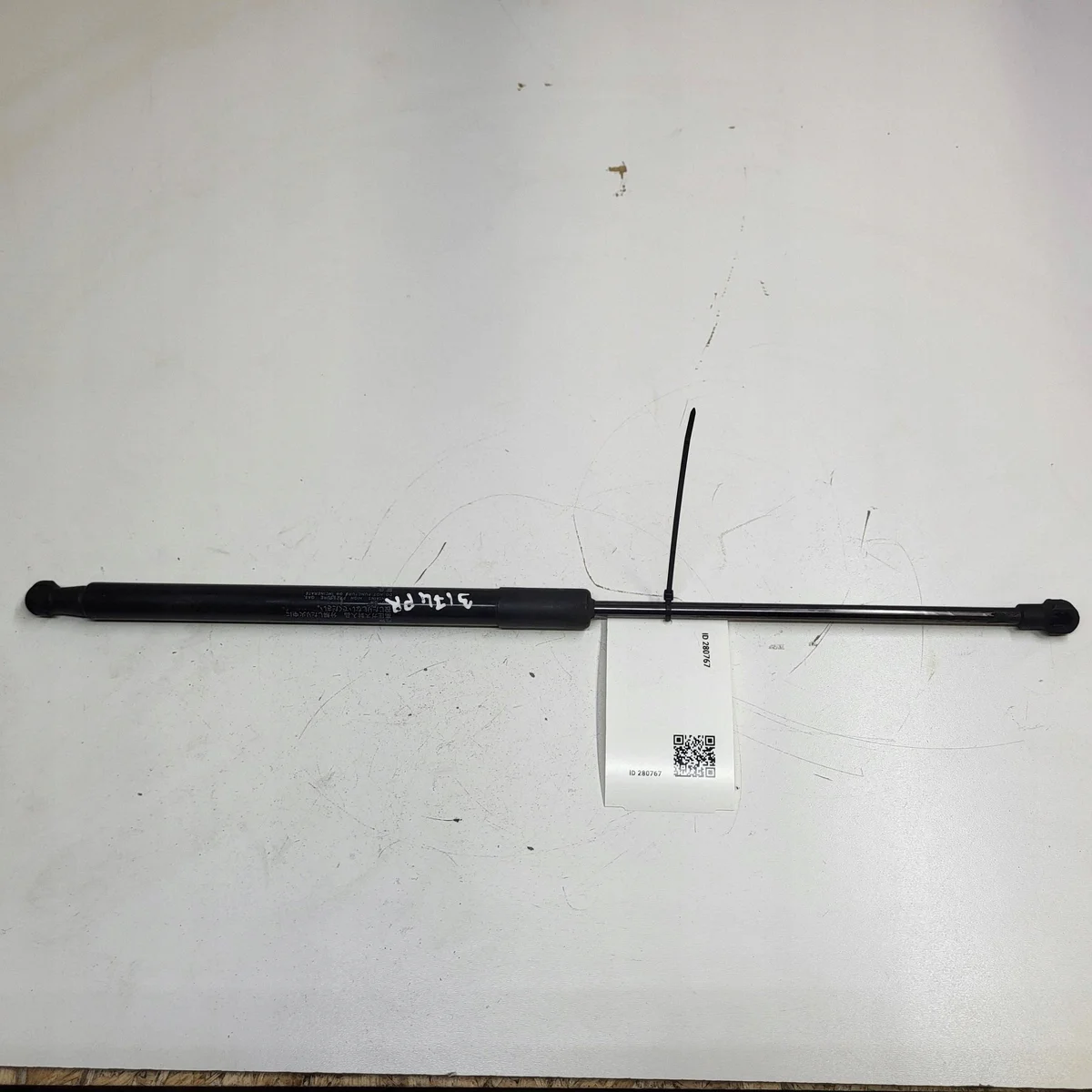 Lexus NX300 vérin de capot OEM 53440-0W280 image 2