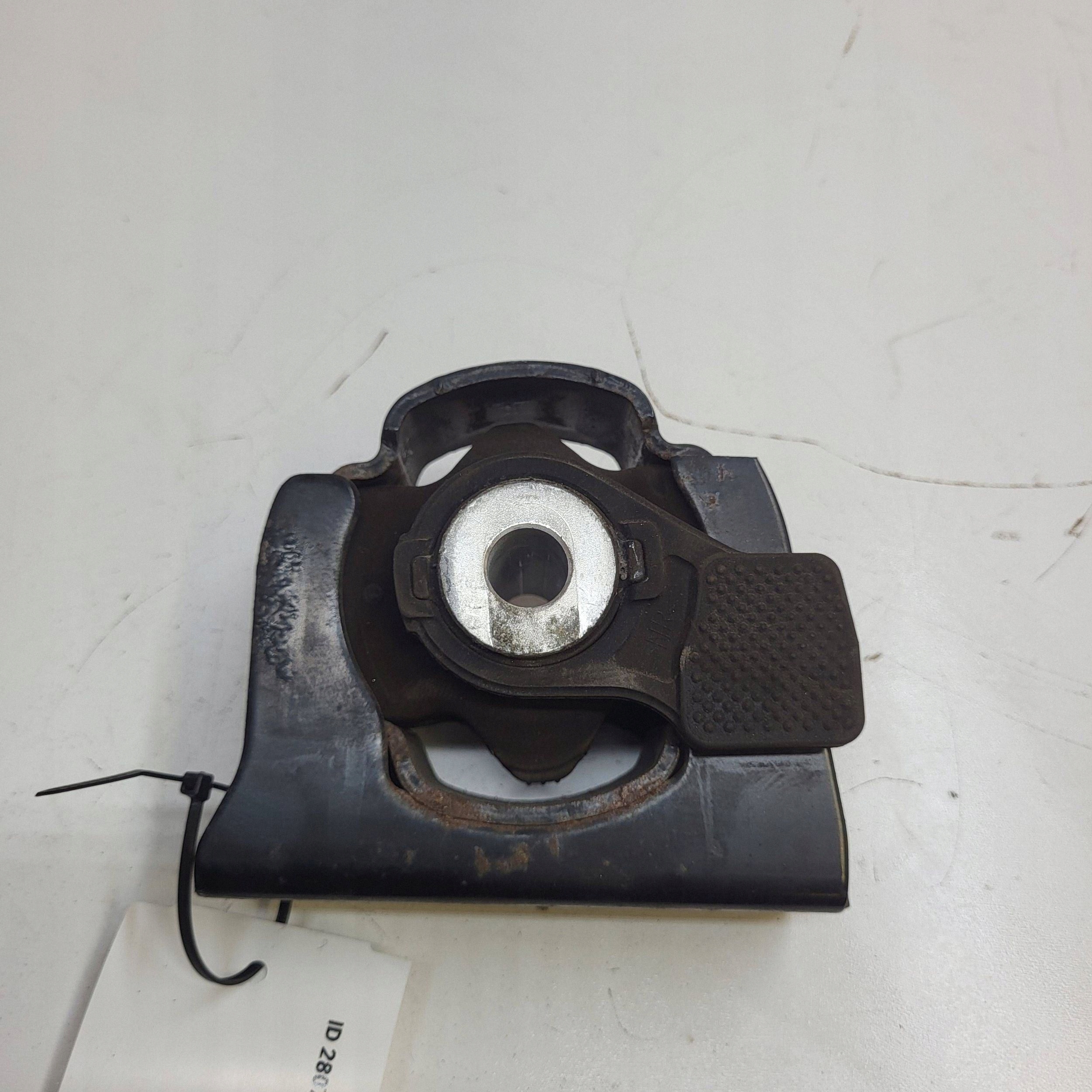 Support moteur Lexus NX 2016 - JUT280726 image 2