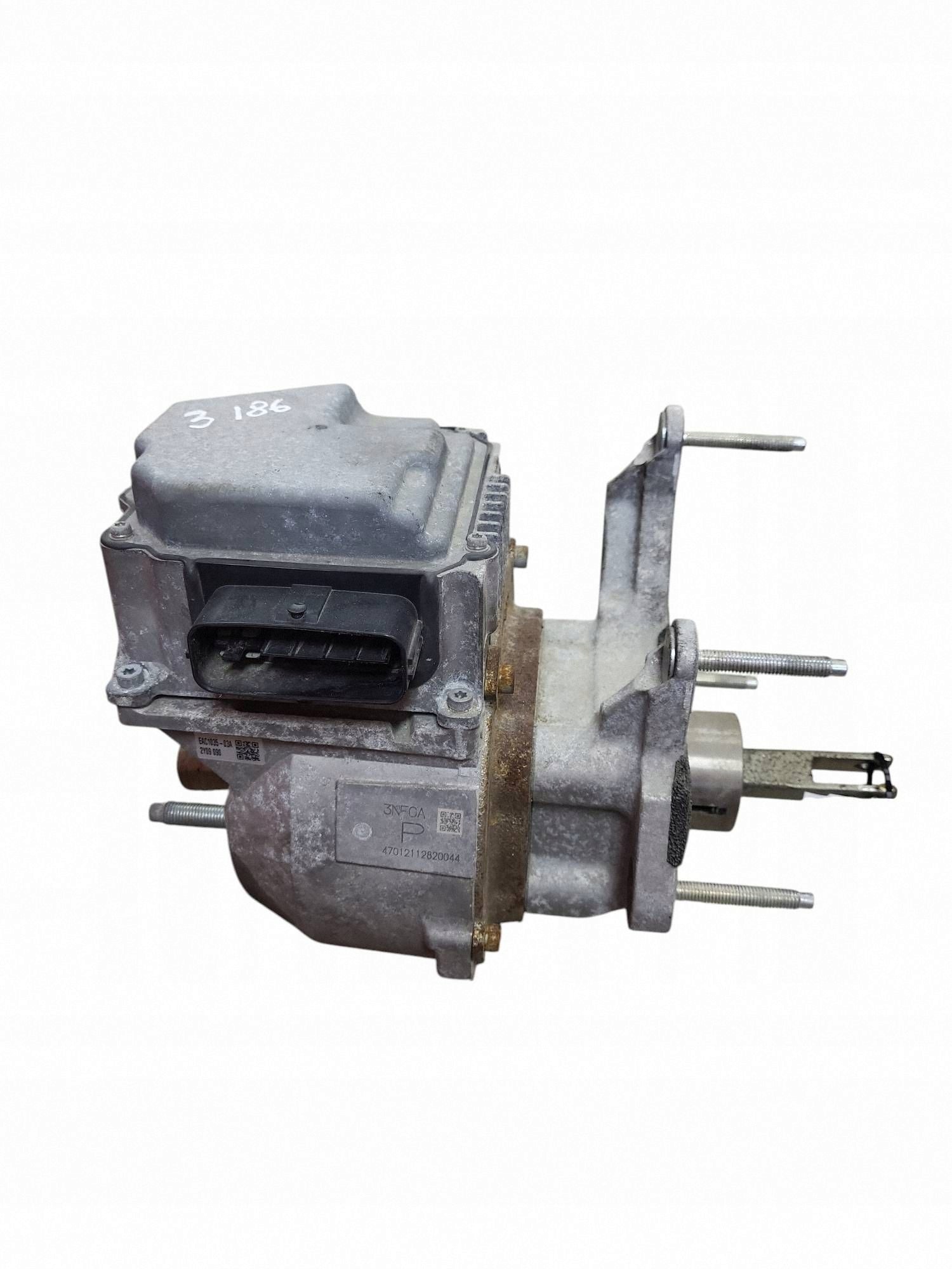 Nissan Leaf II ZE1 Pompe Servo Frein image 2