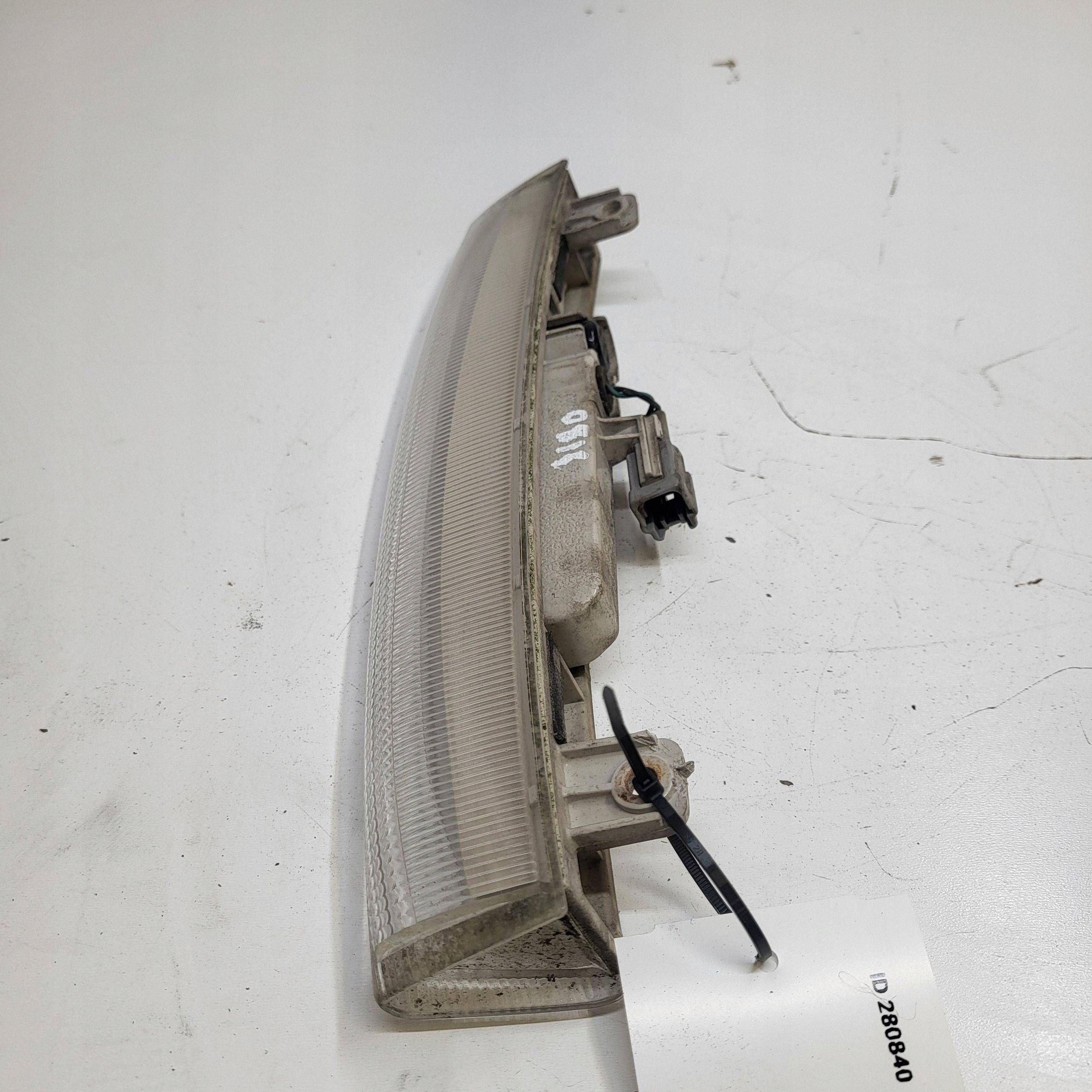 3ª Luz de Freno Nissan Leaf I (ZE0) 2014 image 5