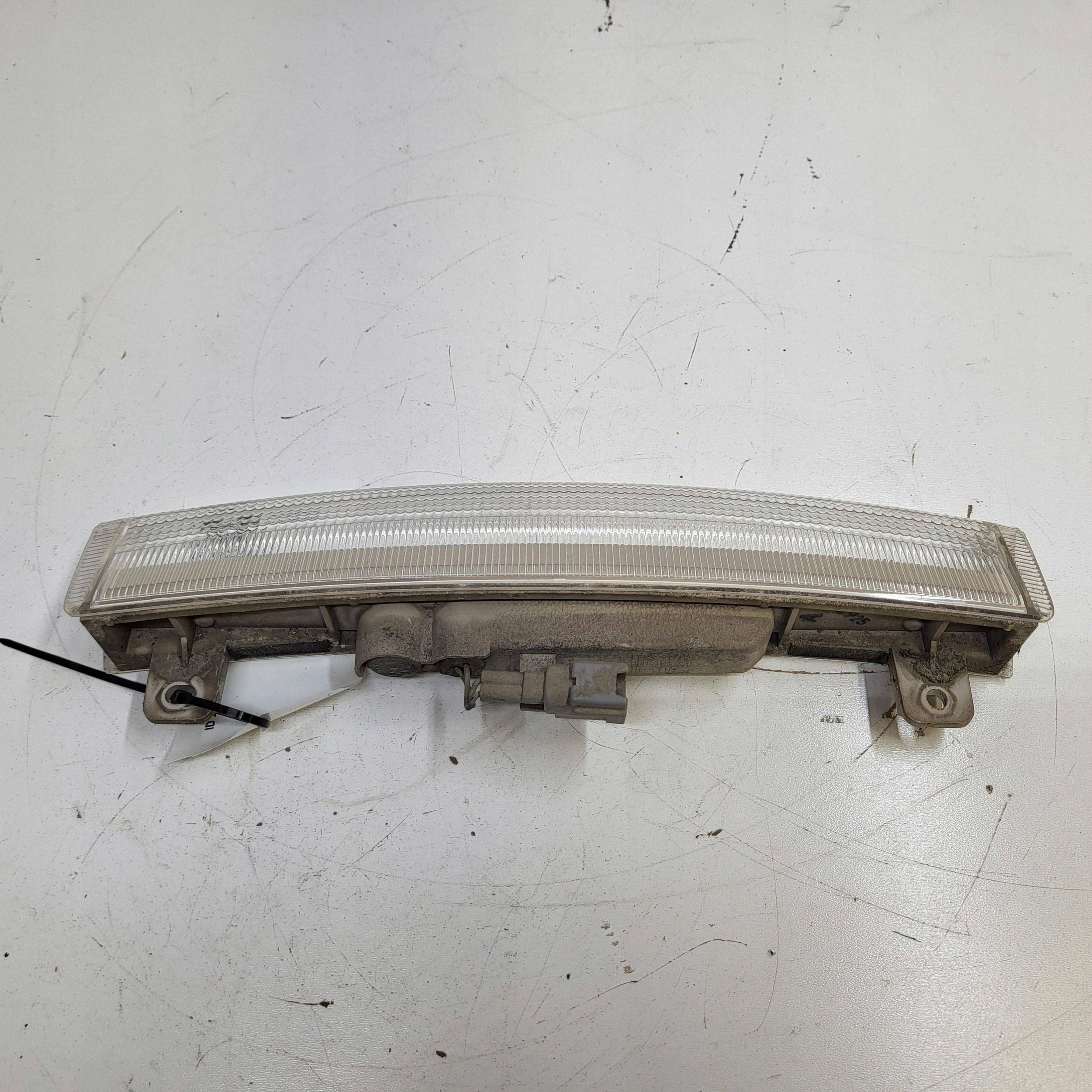 3ème feu stop Nissan Leaf I (ZE0) JUT280943 image 4