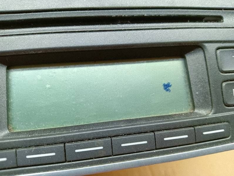 Radio Skoda Citigo 1ST035156Q Usado image 4