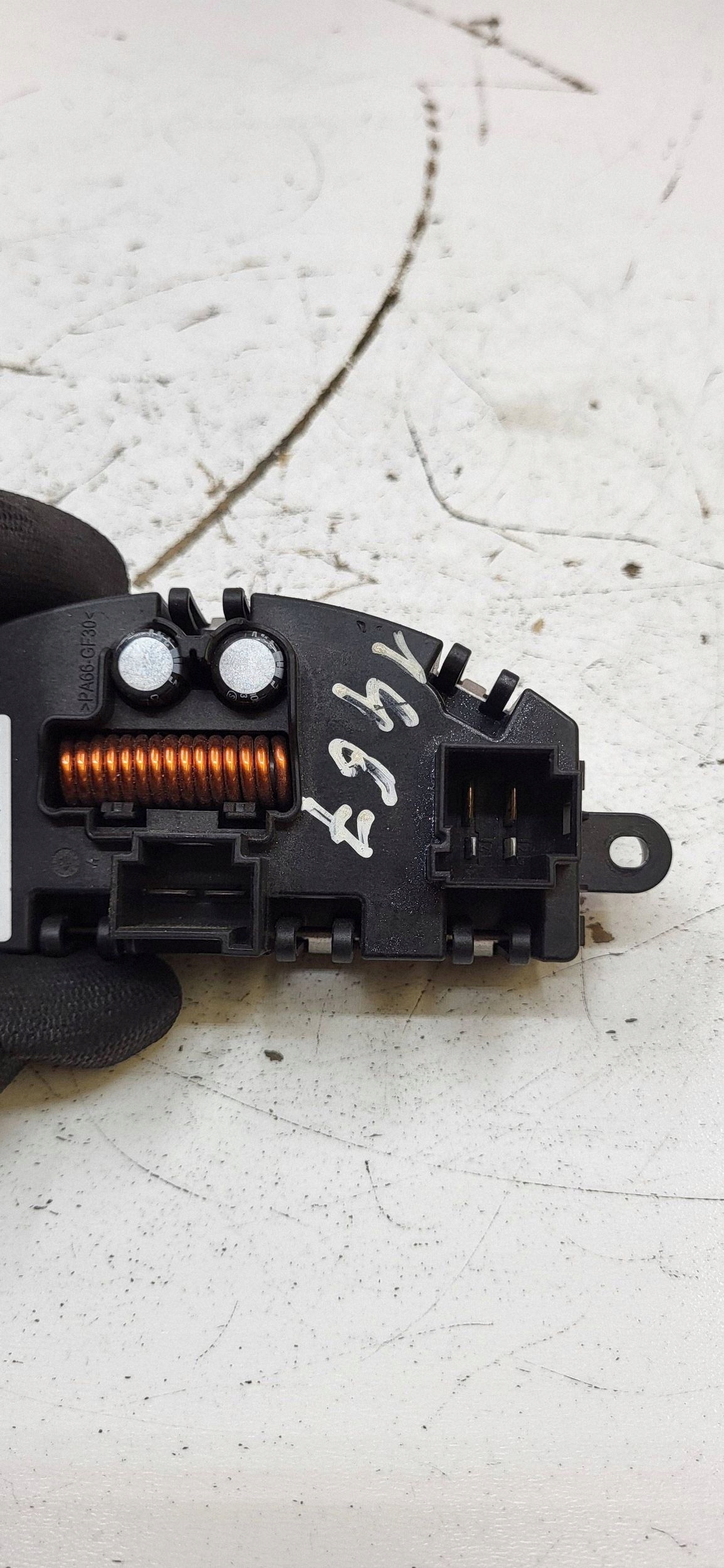 Audi 5Q0907521D Résistance de ventilateur image 6