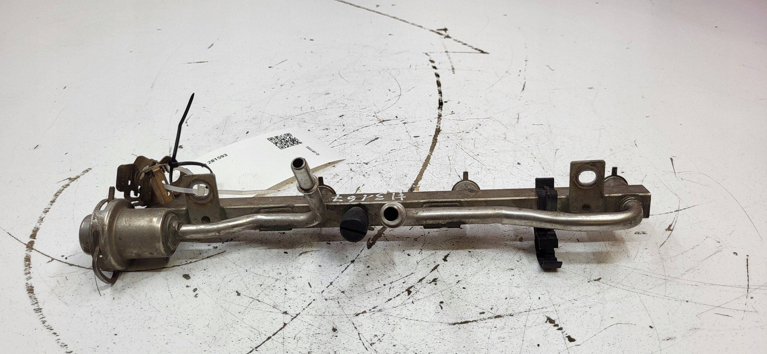 Opel 1.6 16V A16LET Injector Rail image 3