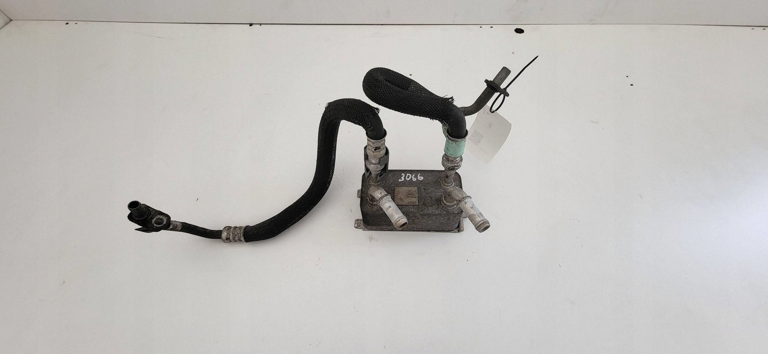 2016 Ford Galaxy Engine Oil Cooler JUT281762 image 5