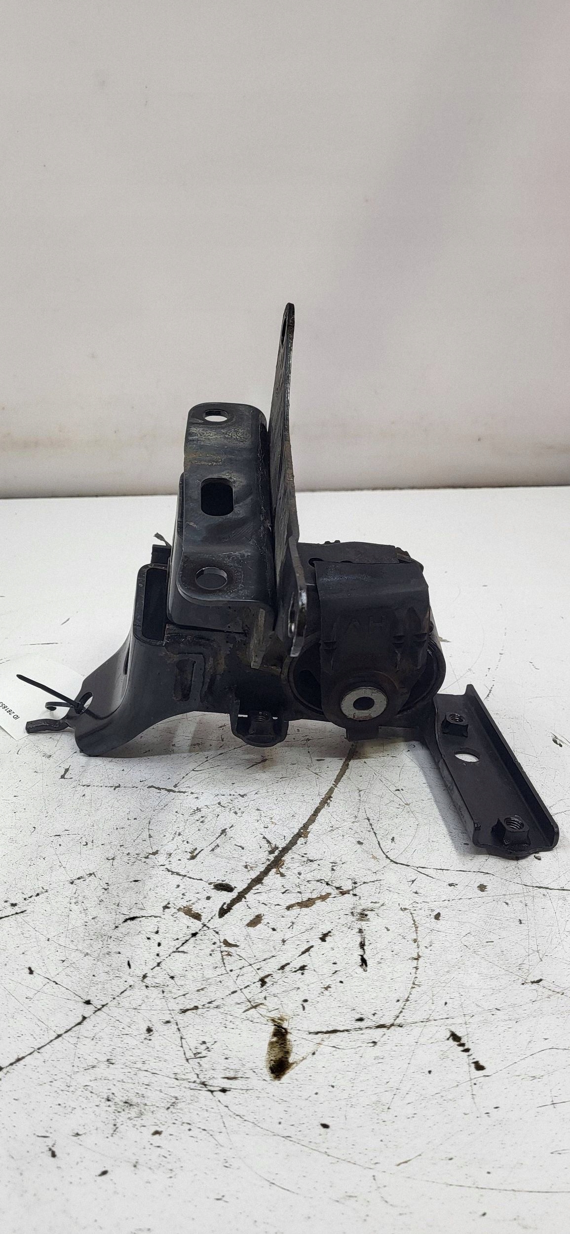 Soporte de motor Toyota Yaris 2014 AVA4439 image 3