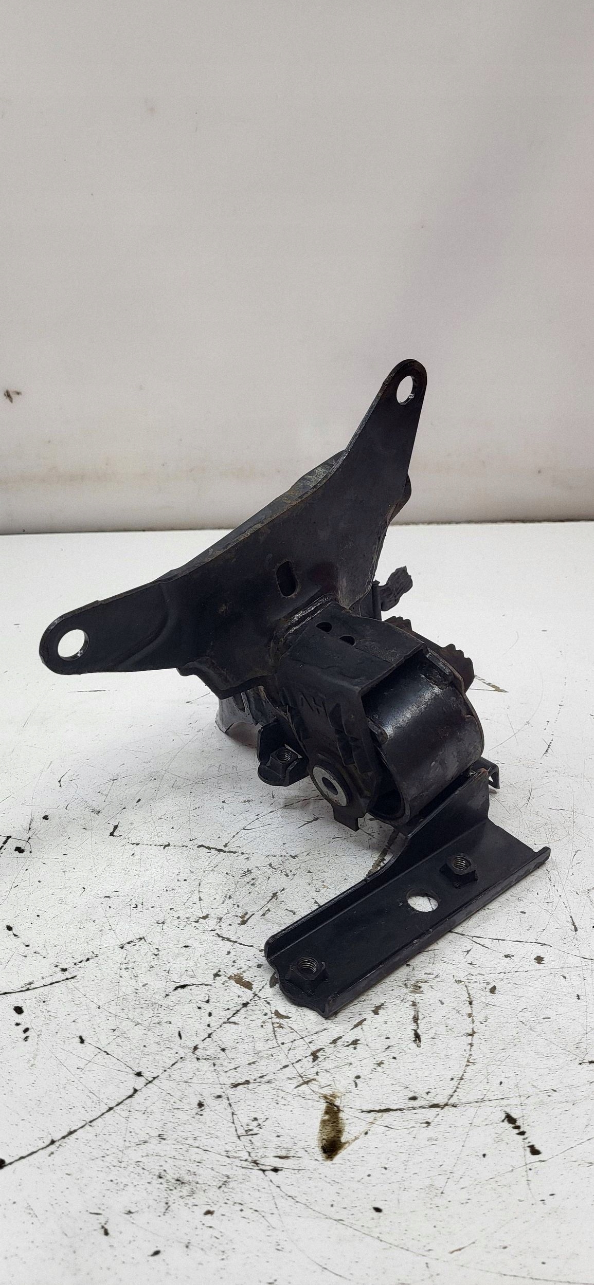 Soporte de motor Toyota Yaris 2014 AVA4439 image 4