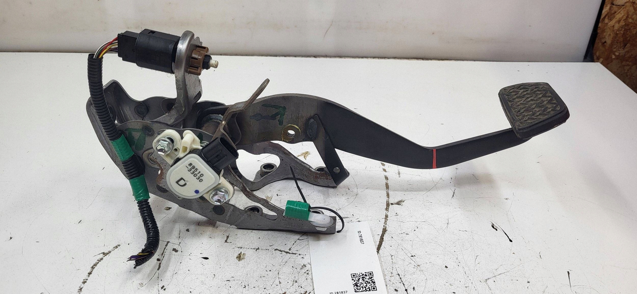 Sensor Pedal Freno Rav4 IV 89510-33030 image 2