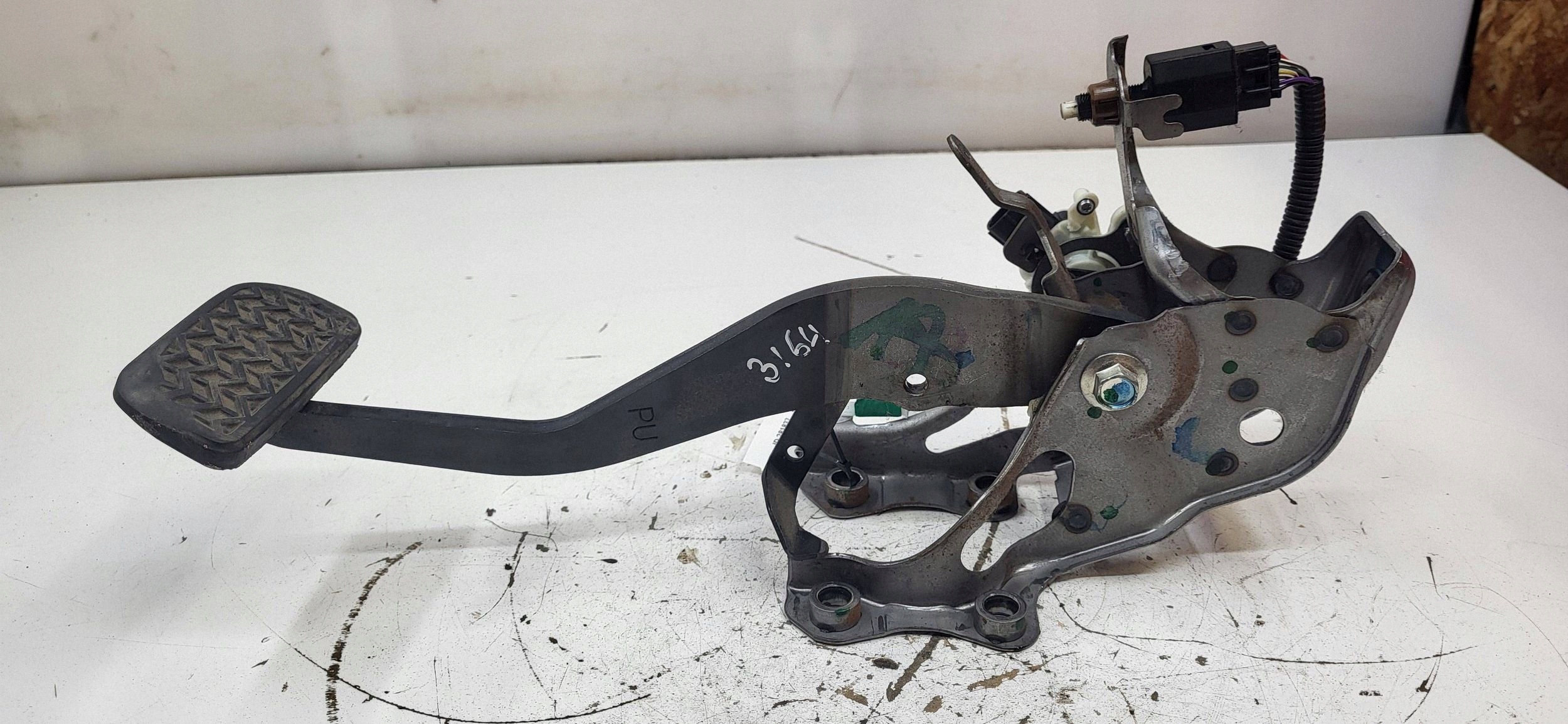 Sensor Pedal Freno Rav4 IV 89510-33030 image 5