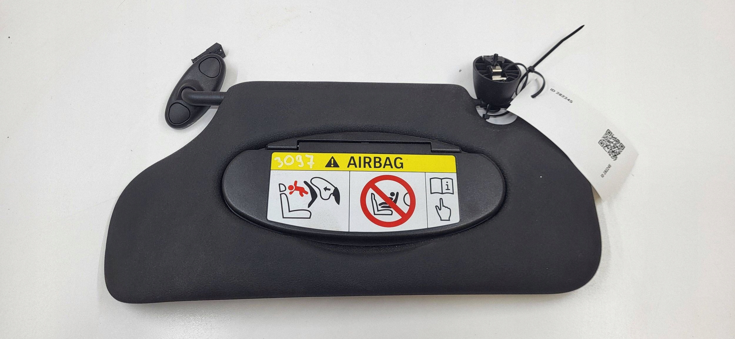 Mini Cooper Countryman R60 2016 - Visor image 2