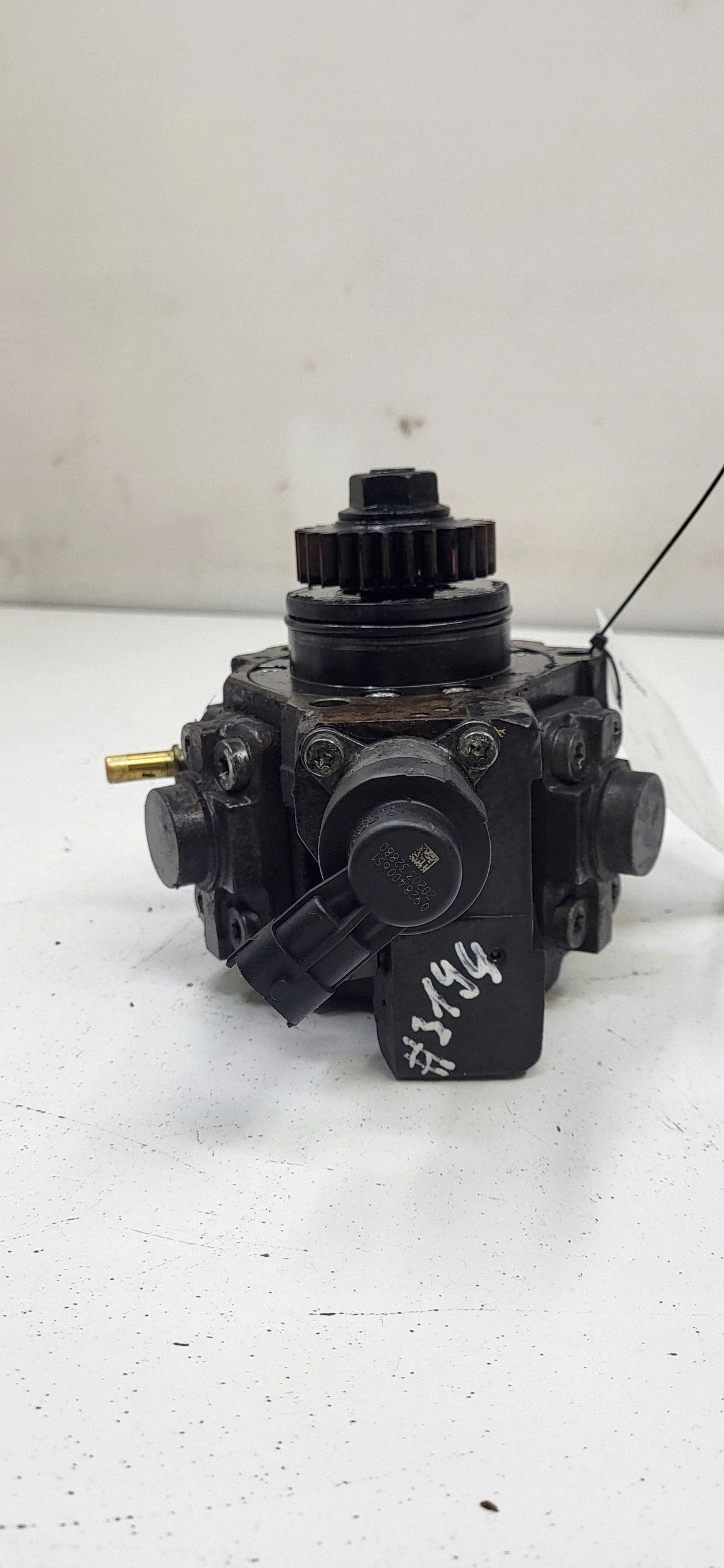 Bränslepump Nissan Qashqai 1.6 dCi 167002972R image 4